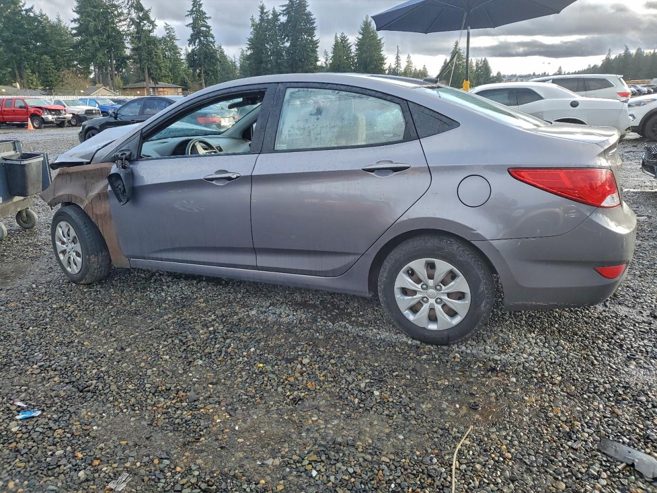 2015 HYUNDAI ACCENT GLS photo 2