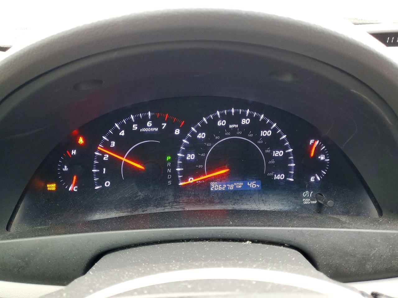 2011 TOYOTA CAMRY BASE photo 9