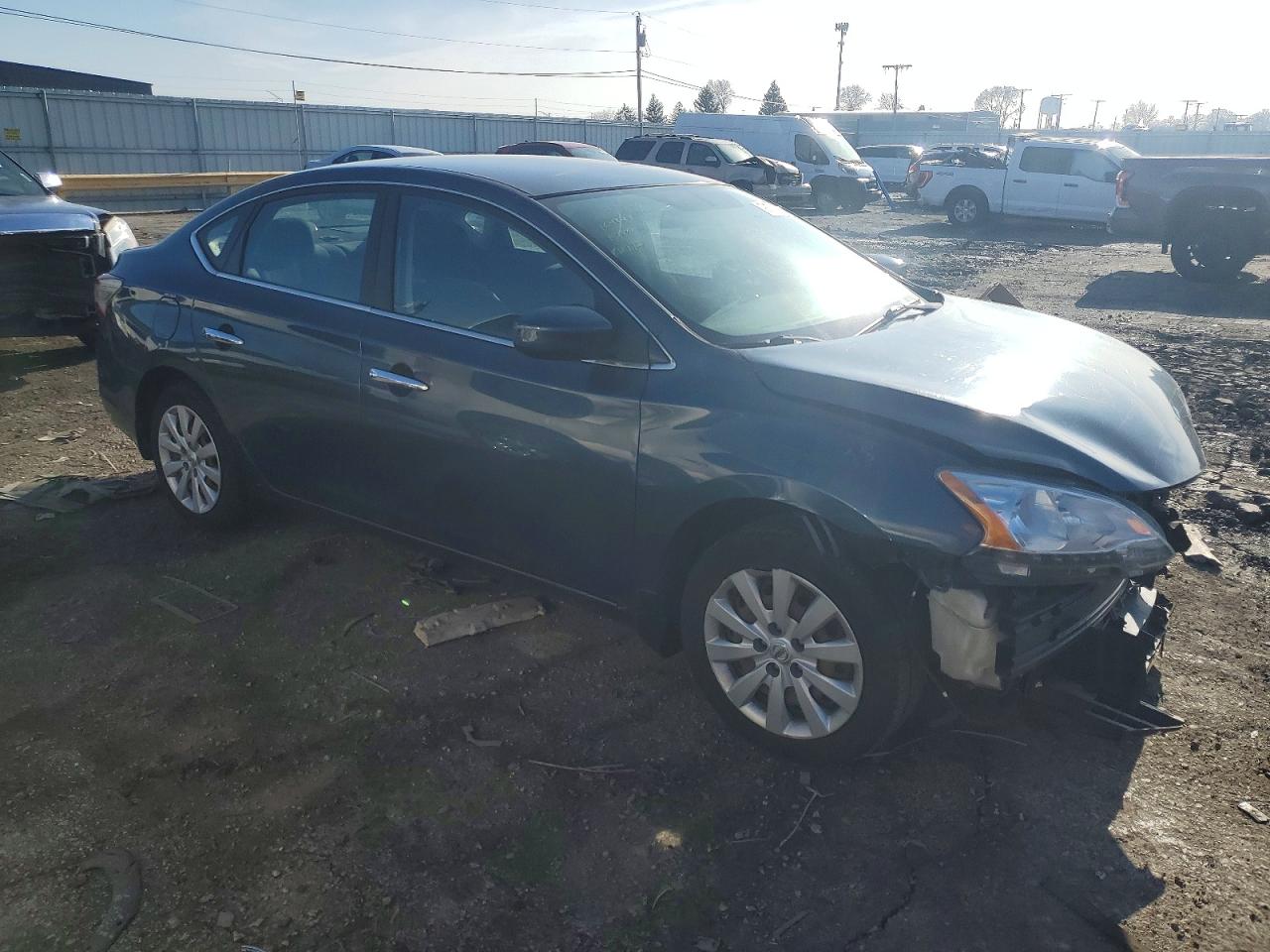 2014 NISSAN SENTRA S photo 4