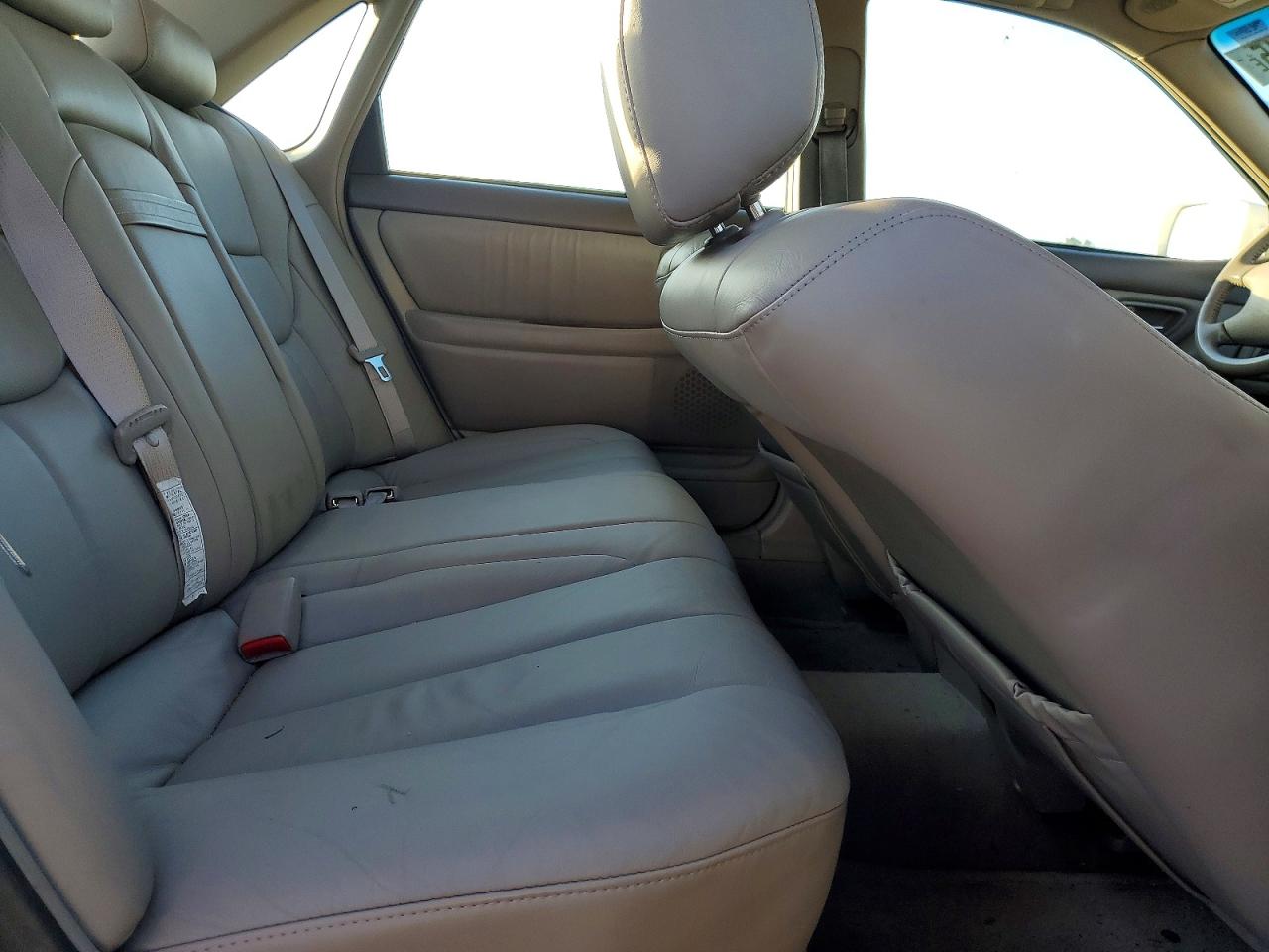 2002 TOYOTA AVALON XL photo 10