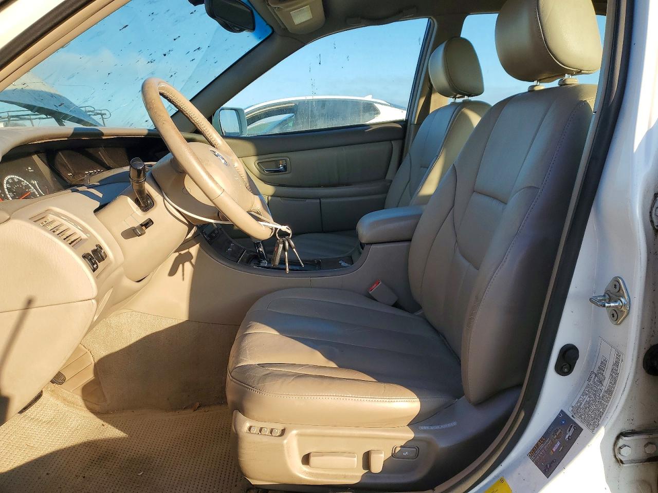 2002 TOYOTA AVALON XL photo 7