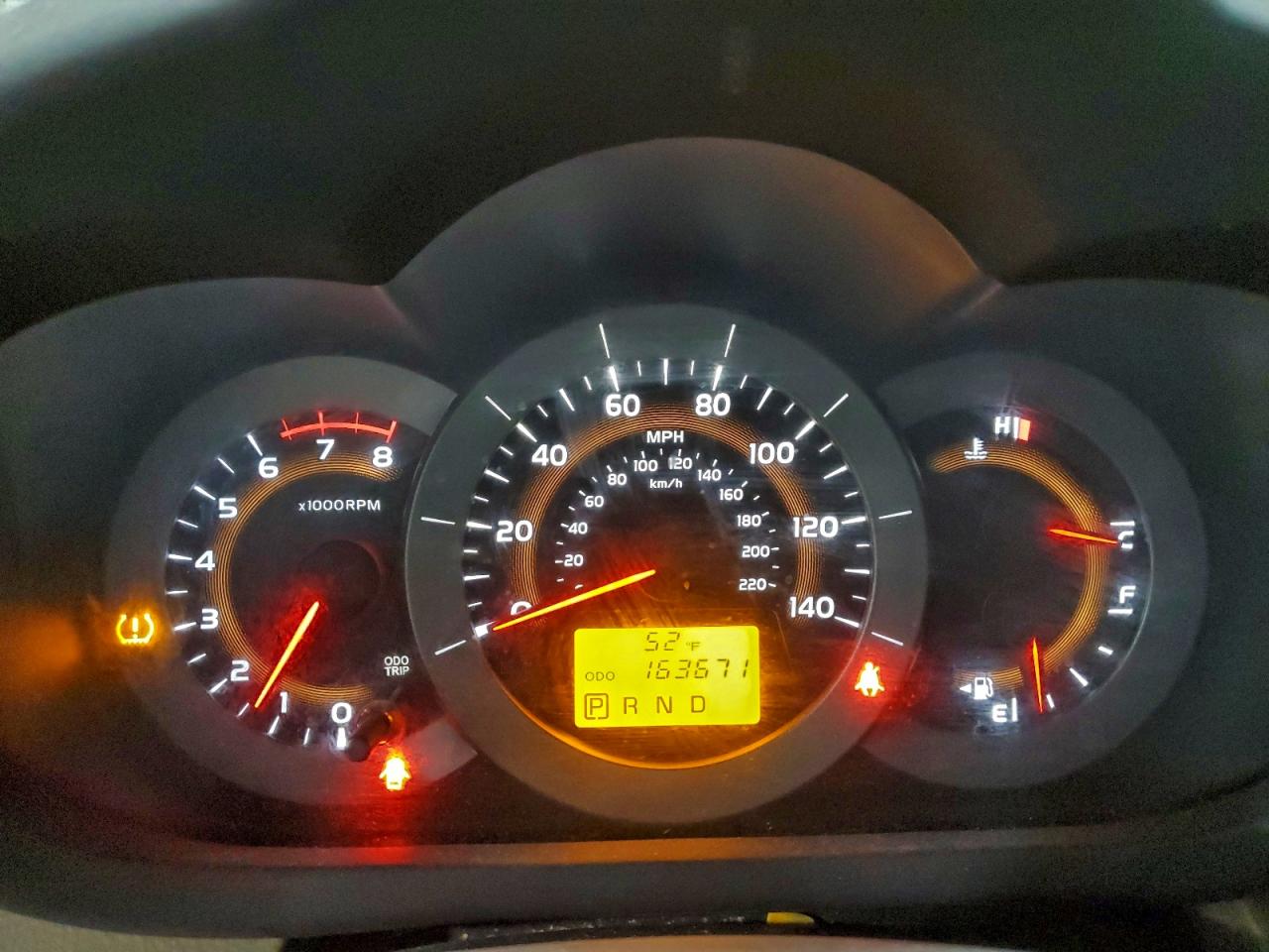 2011 TOYOTA RAV4 photo 9