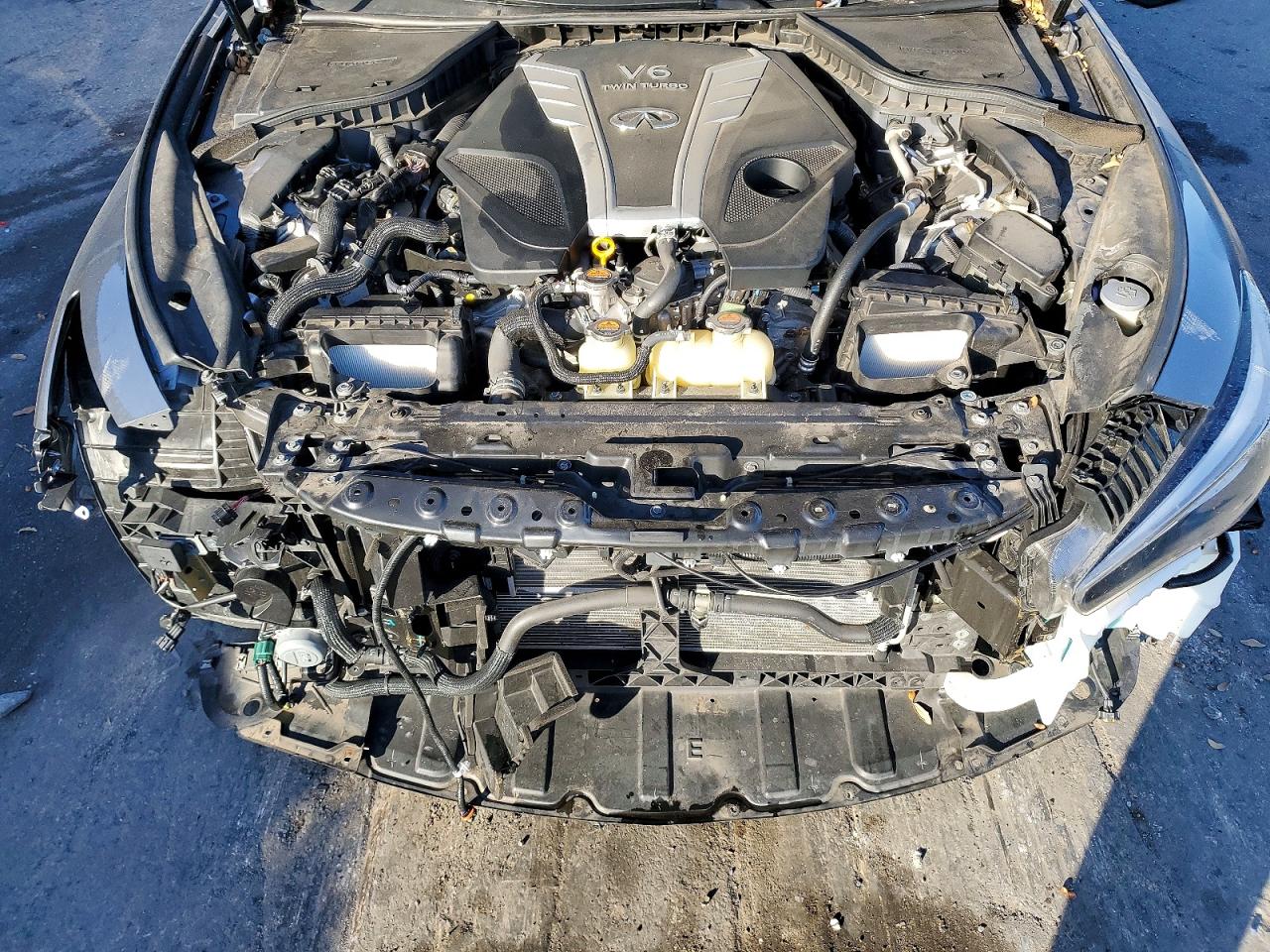 2018 INFINITI Q50 LUXE photo 11