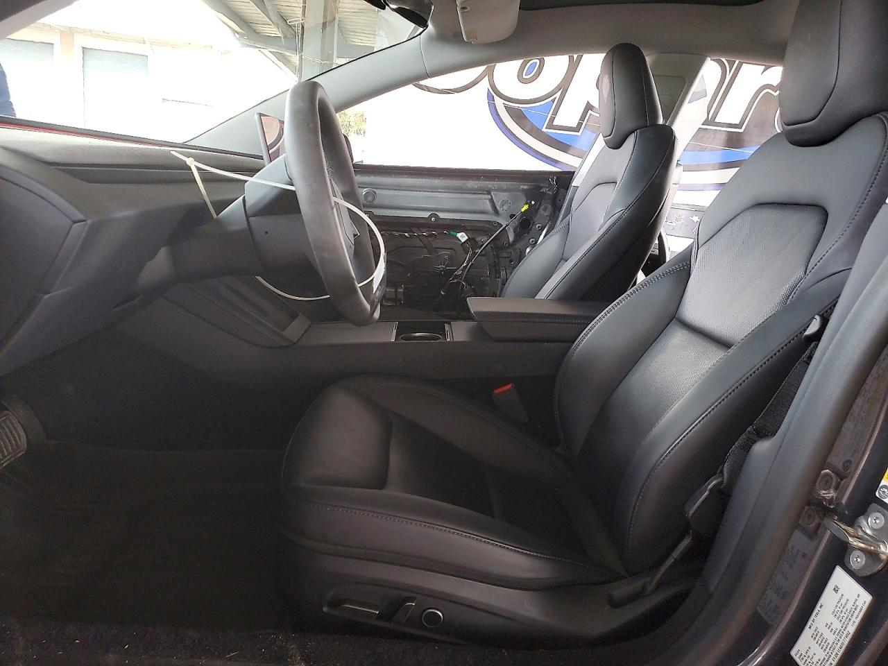 2024 TESLA MODEL 3 photo 7