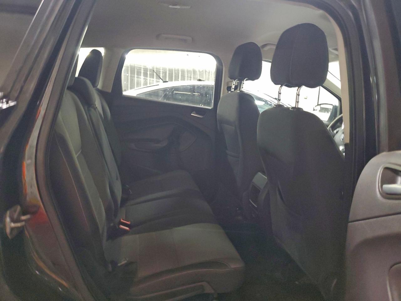 2014 FORD ESCAPE SE photo 19