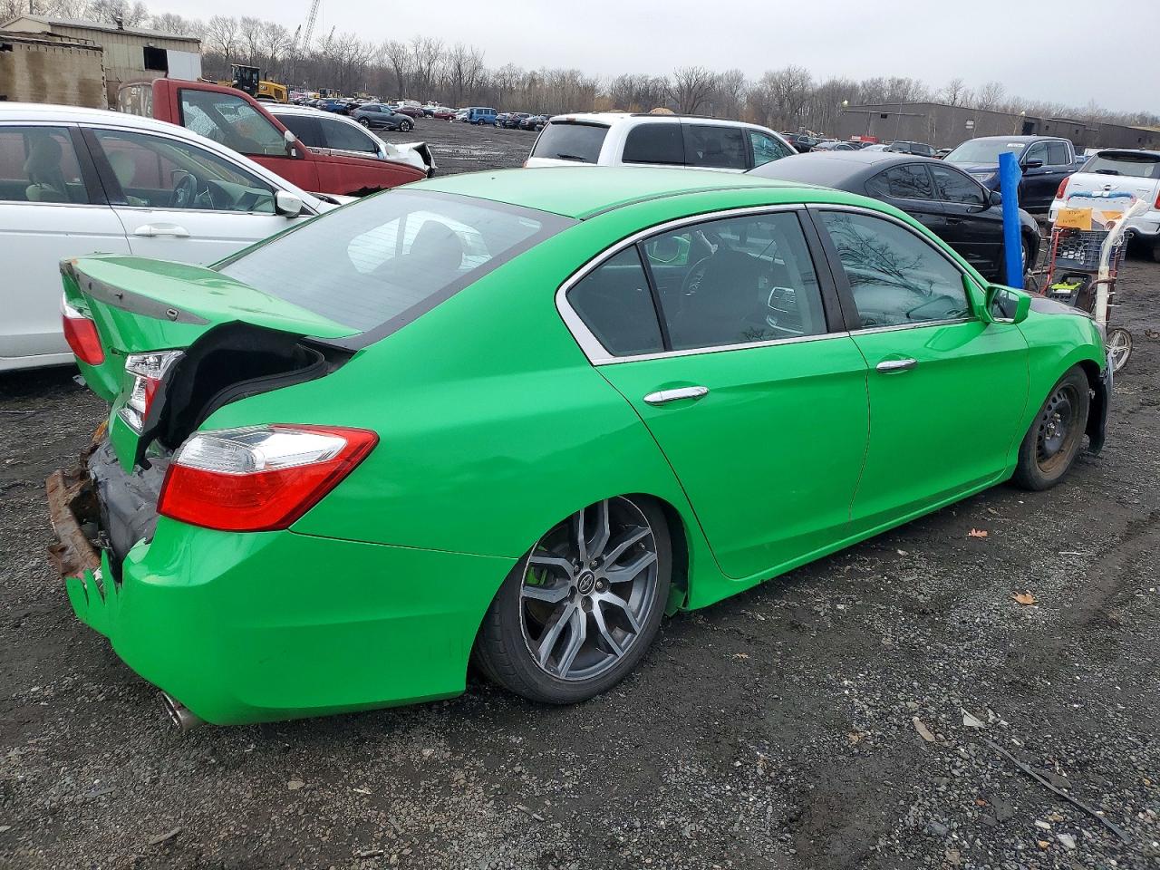 2015 HONDA ACCORD SPORT photo 3
