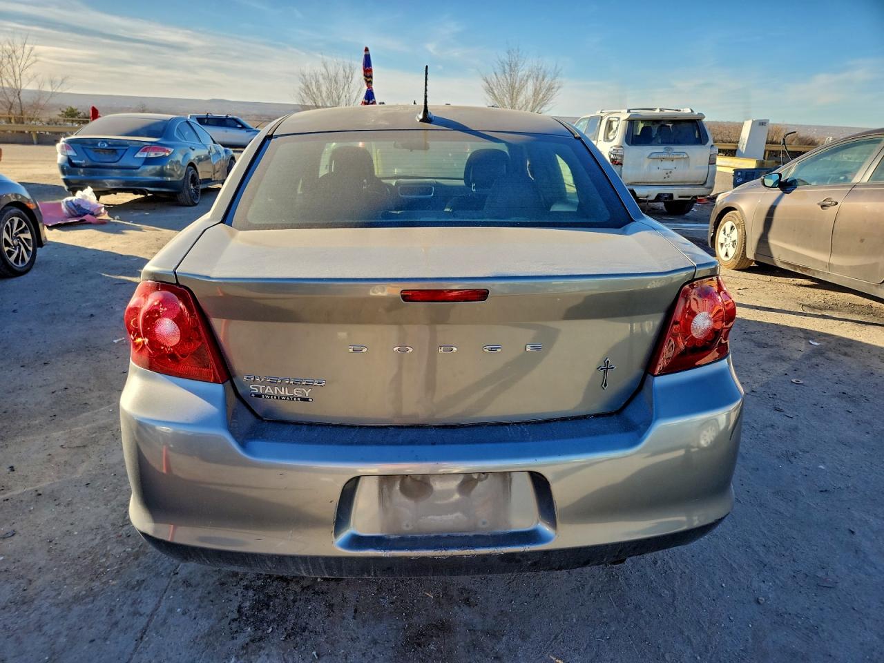 2013 DODGE AVENGER SE photo 6