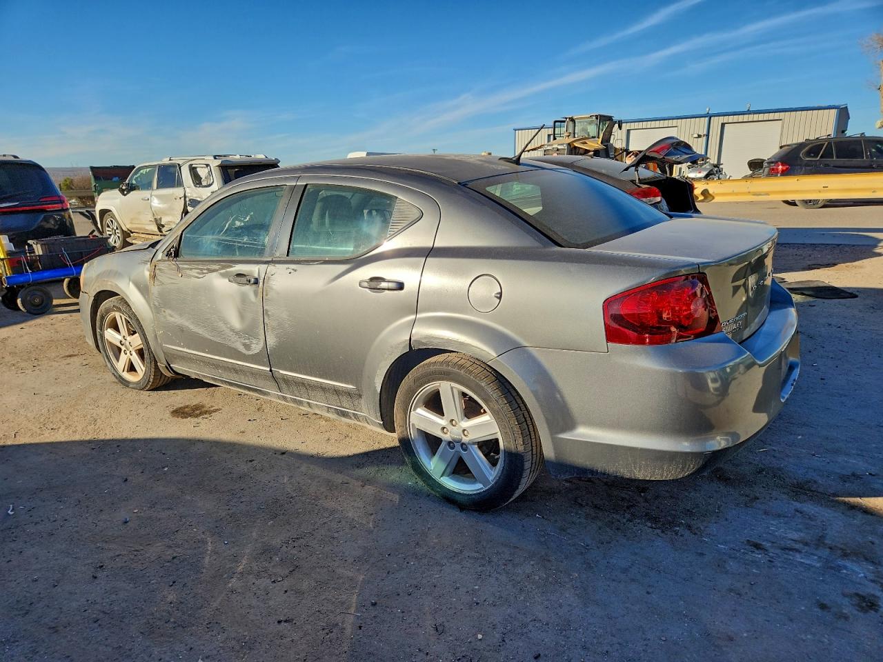 2013 DODGE AVENGER SE photo 2