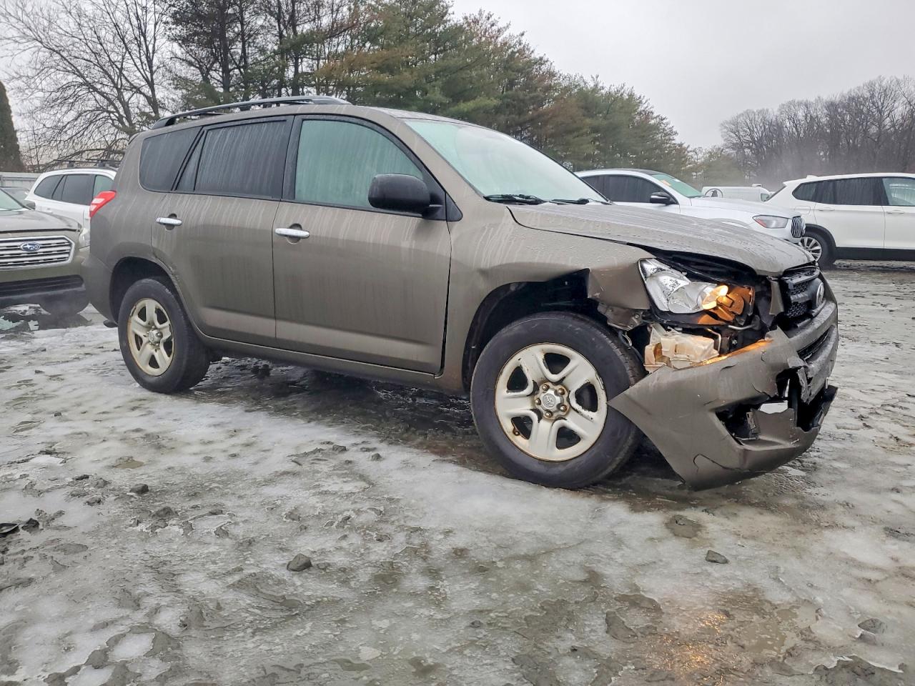 2012 TOYOTA RAV4 photo 4