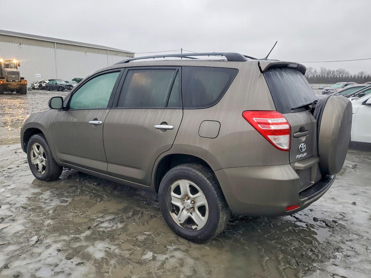 2012 TOYOTA RAV4 photo 2