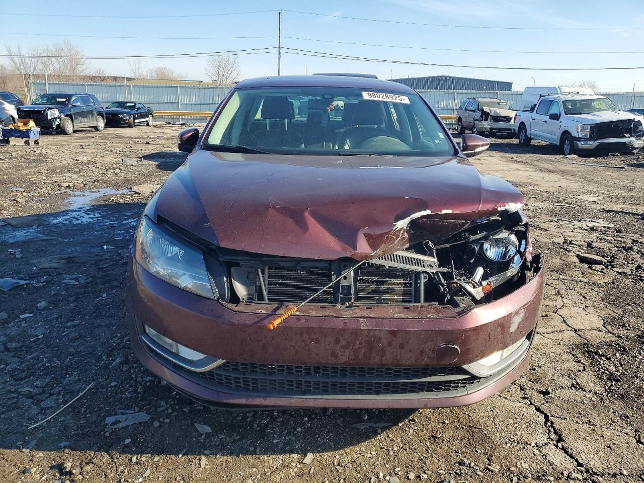 2012 VOLKSWAGEN PASSAT SEL photo 5