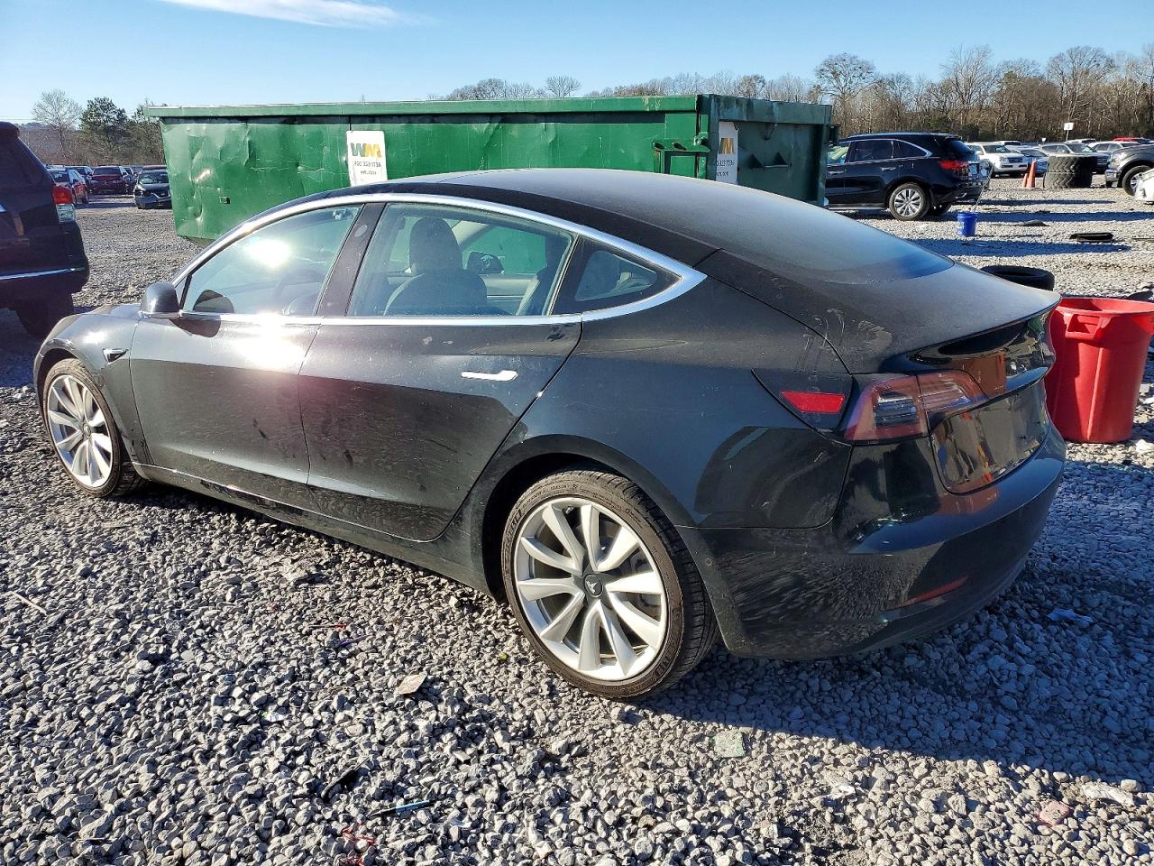 2018 TESLA MODEL 3 photo 2
