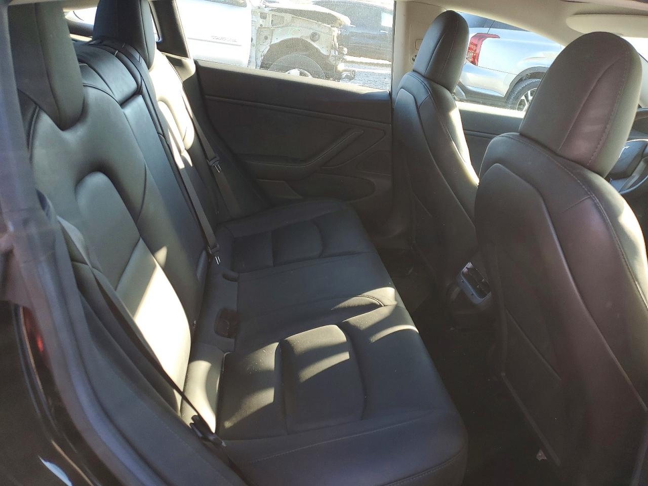 2018 TESLA MODEL 3 photo 10