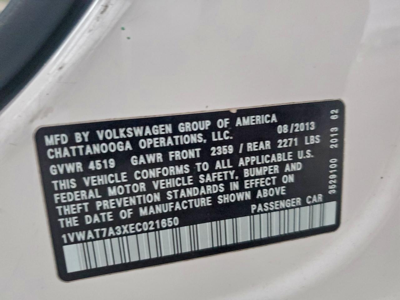 2014 VOLKSWAGEN PASSAT S photo 13