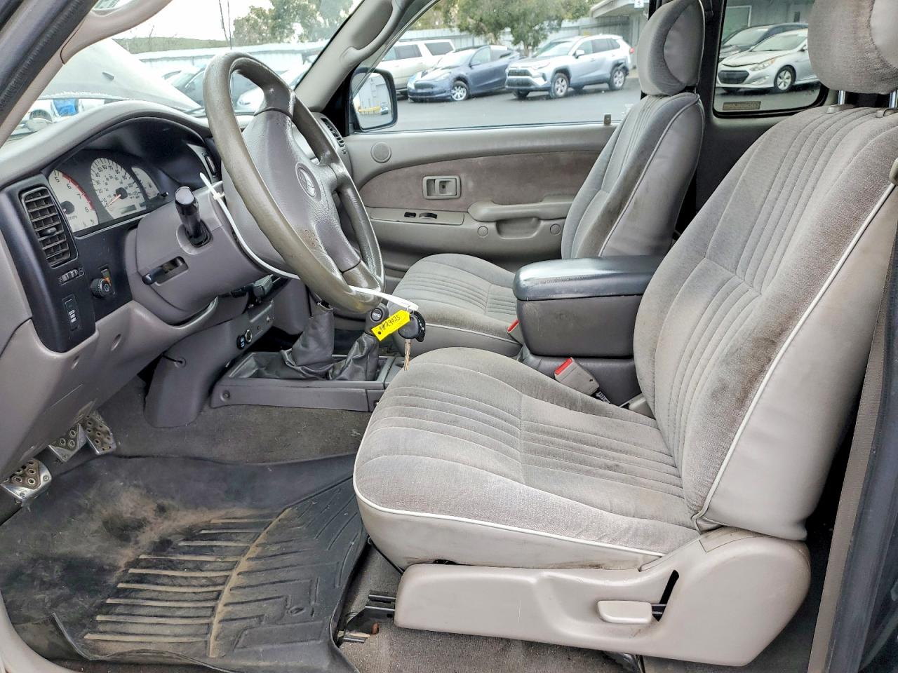 2002 TOYOTA TACOMA XTRACAB photo 7