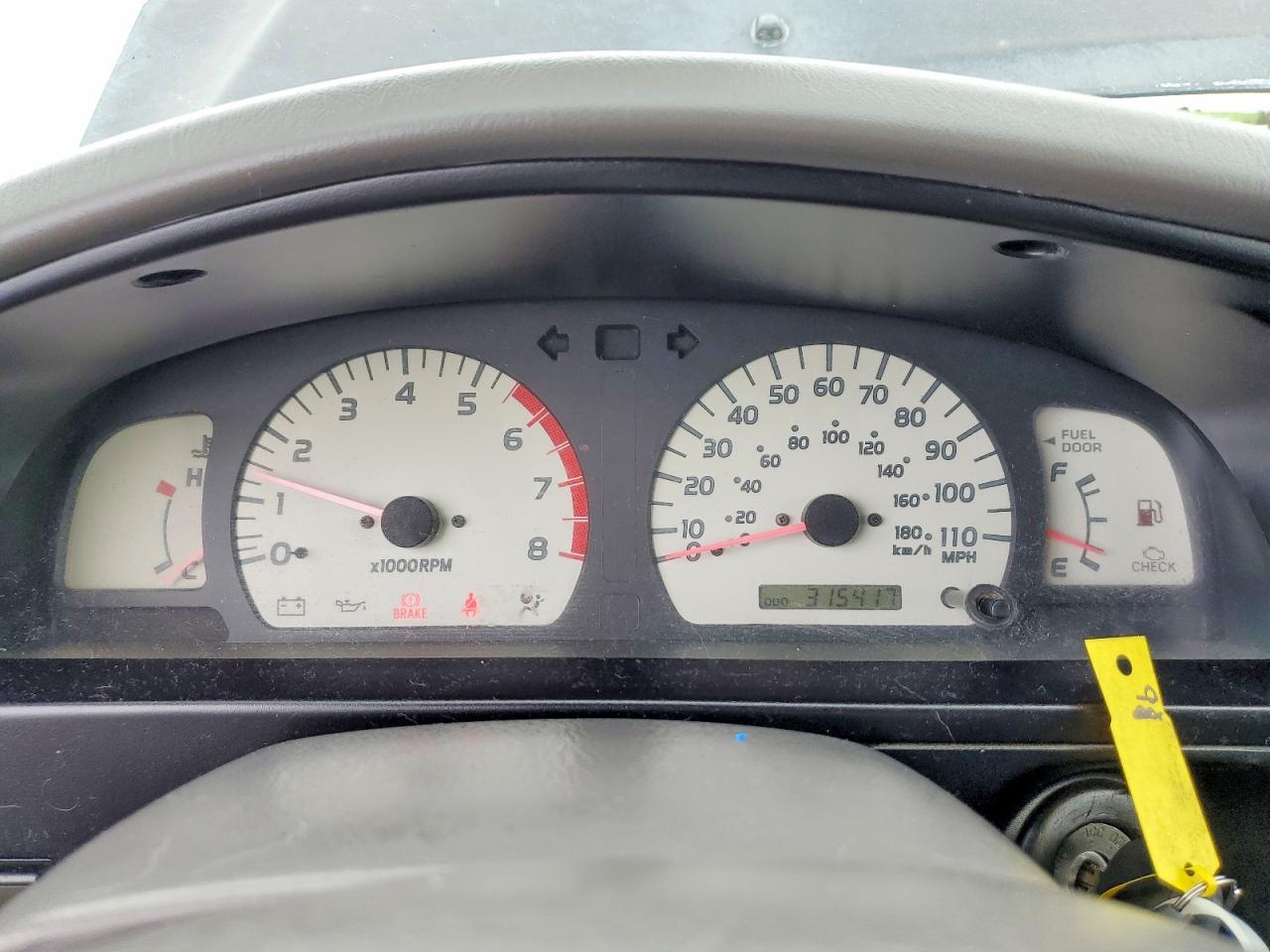 2002 TOYOTA TACOMA XTRACAB photo 9