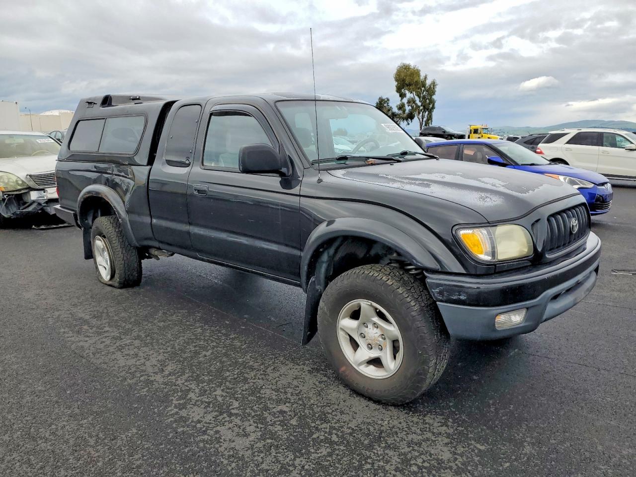 2002 TOYOTA TACOMA XTRACAB photo 4