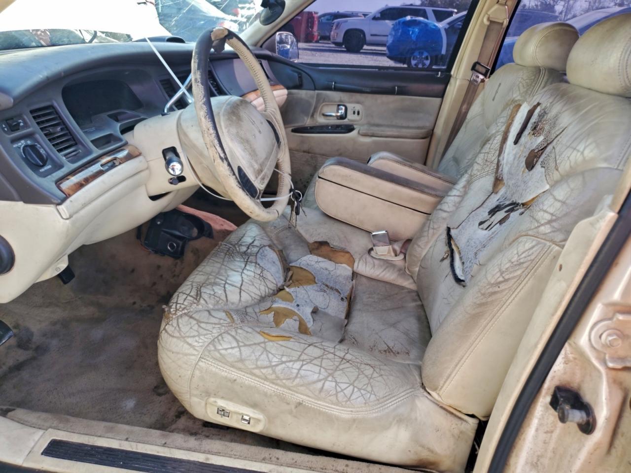 1996 LINCOLN TOWN CAR CARTIER photo 7