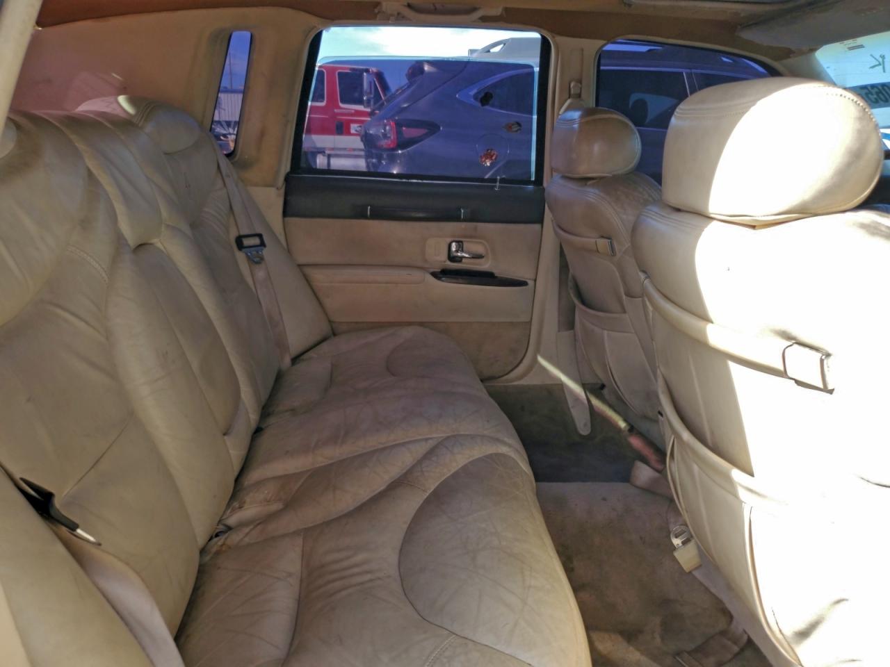 1996 LINCOLN TOWN CAR CARTIER photo 10