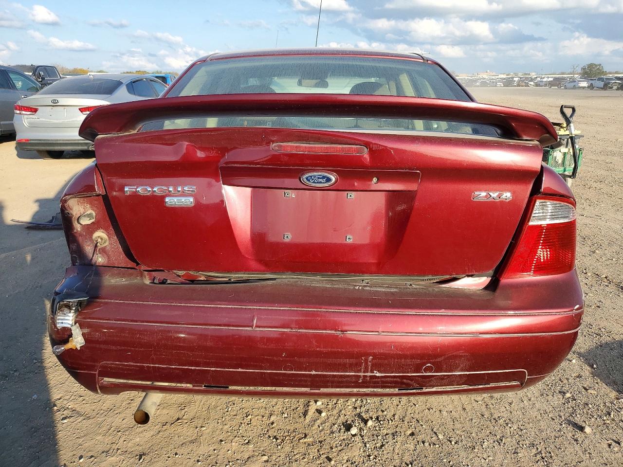 2006 FORD FOCUS ZX4 photo 6