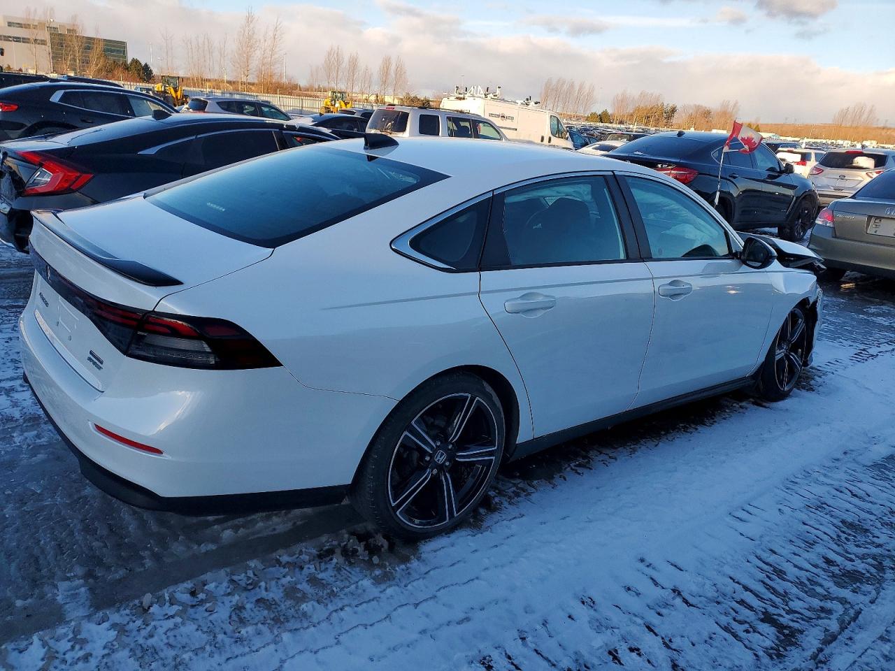 2024 HONDA ACCORD HYBRID SPORT photo 3