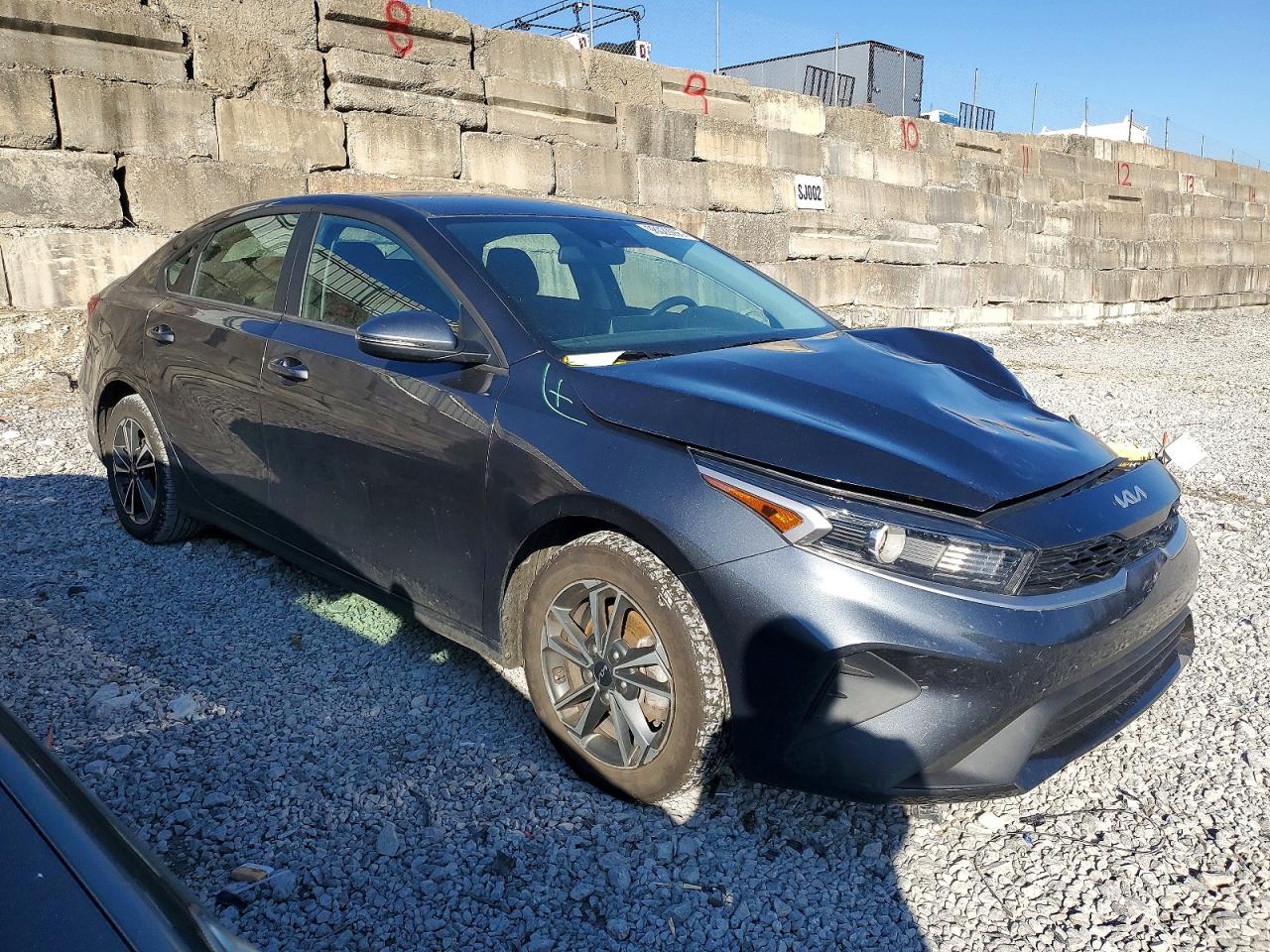 2024 KIA FORTE LXS photo 7