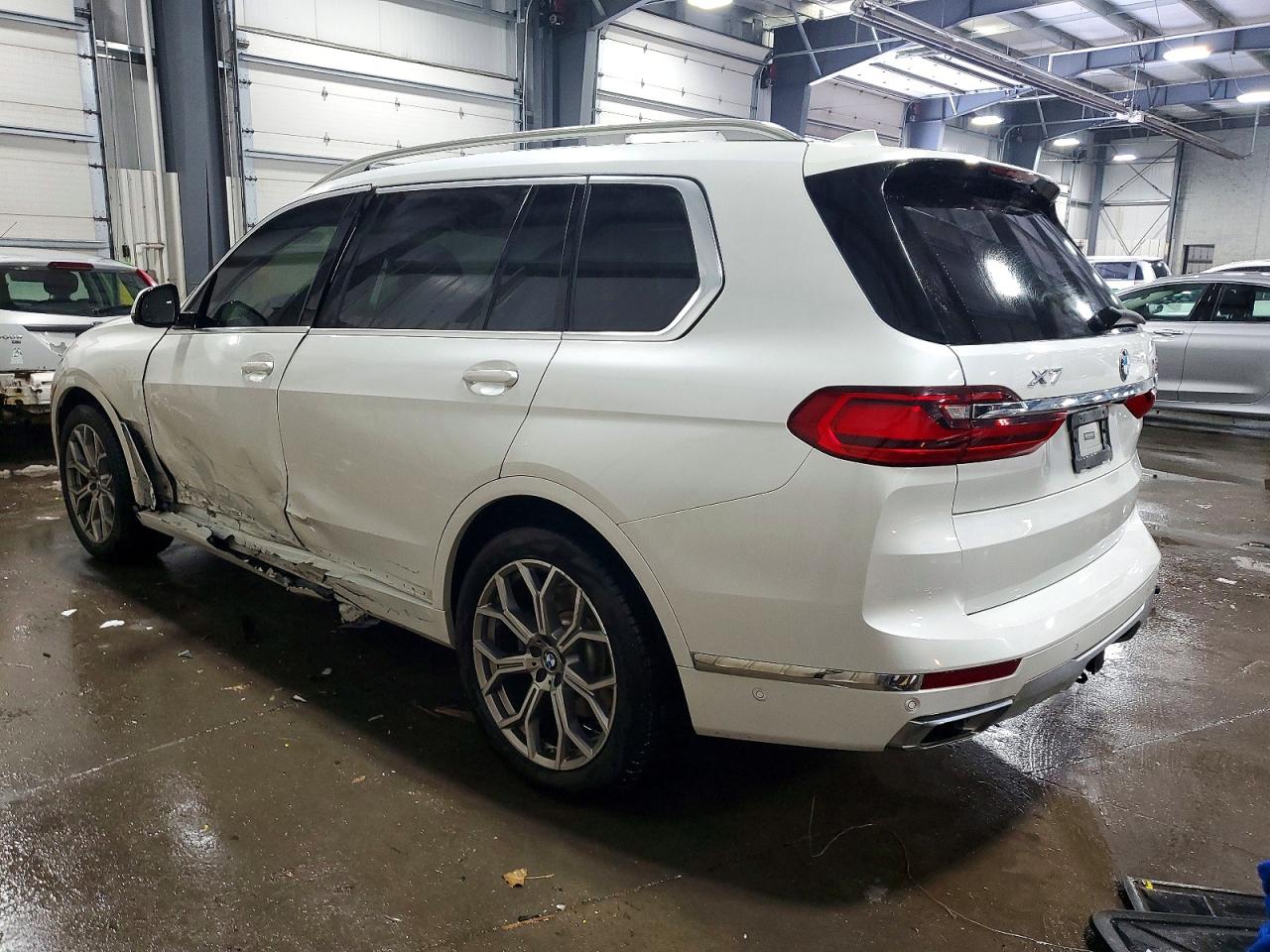 2020 BMW X7 XDRIVE40I photo 2