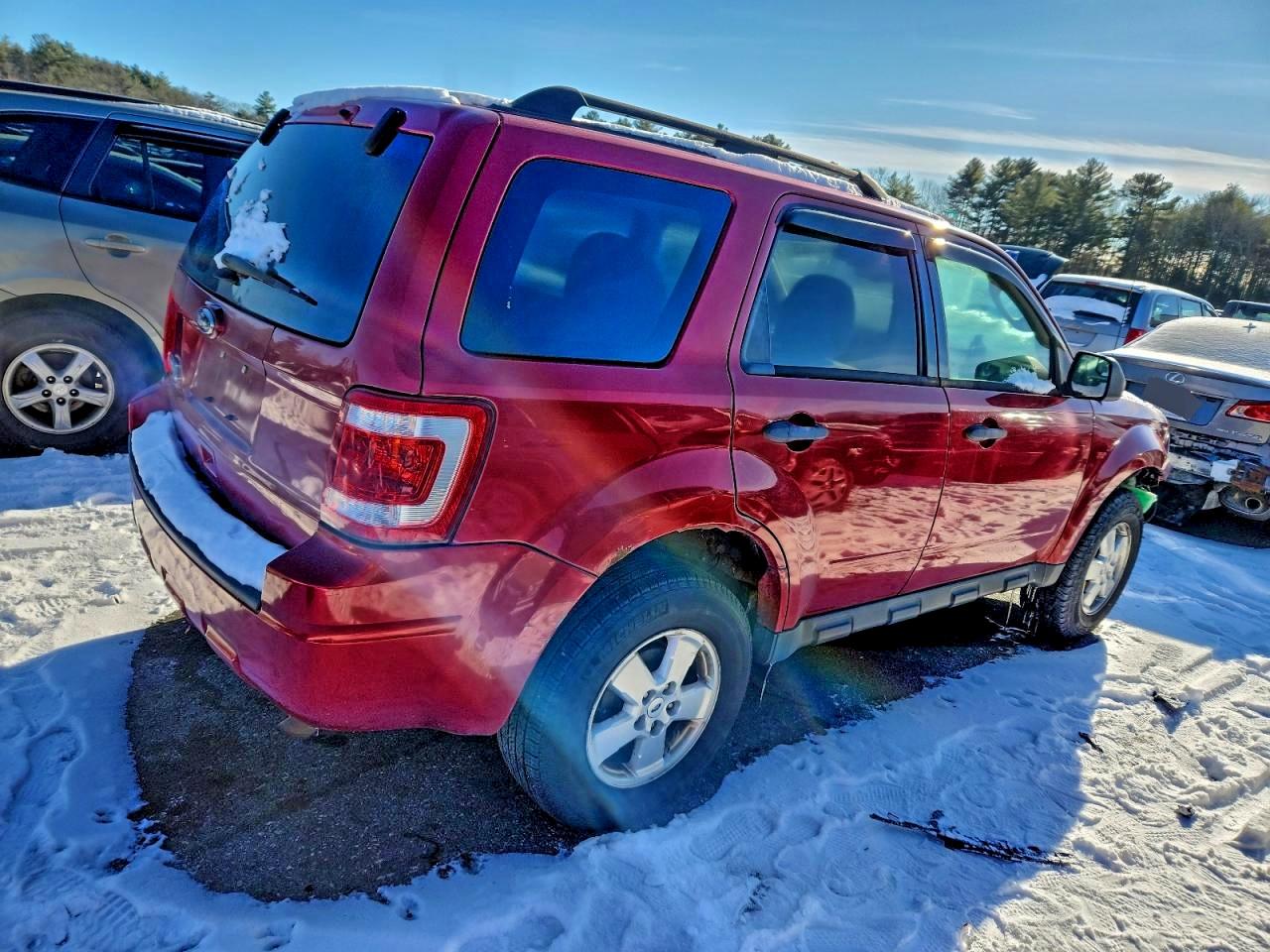 2012 FORD ESCAPE XLT photo 7