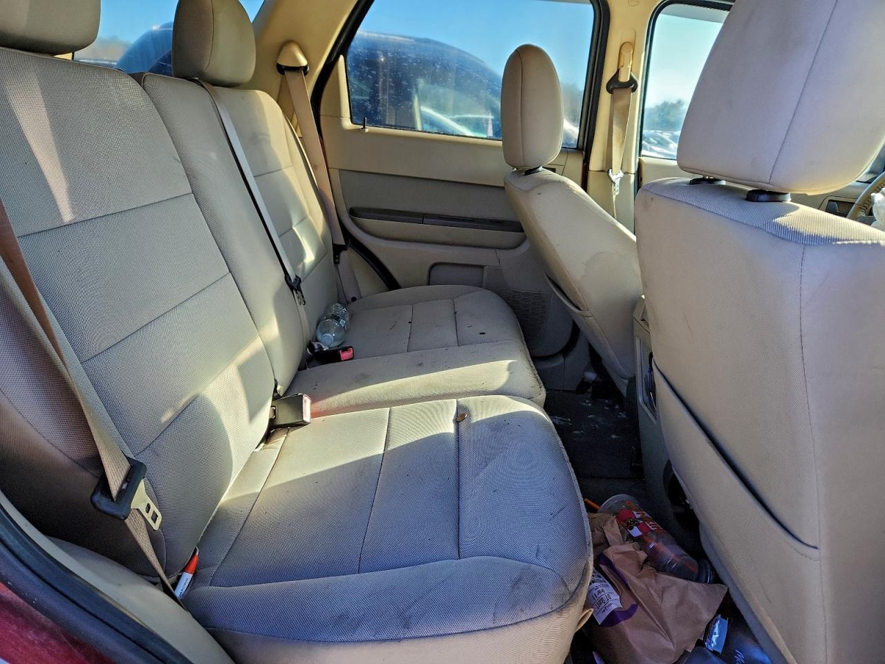 2012 FORD ESCAPE XLT photo 21