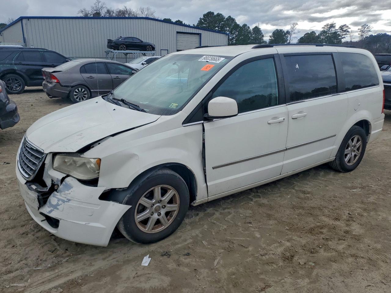 2010 CHRYSLER TOWN & COUNTRY