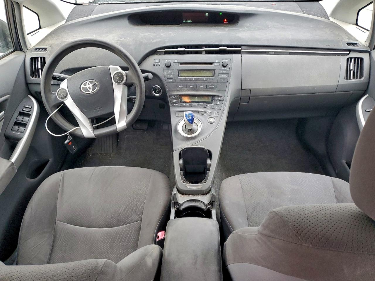 2010 TOYOTA PRIUS photo 8