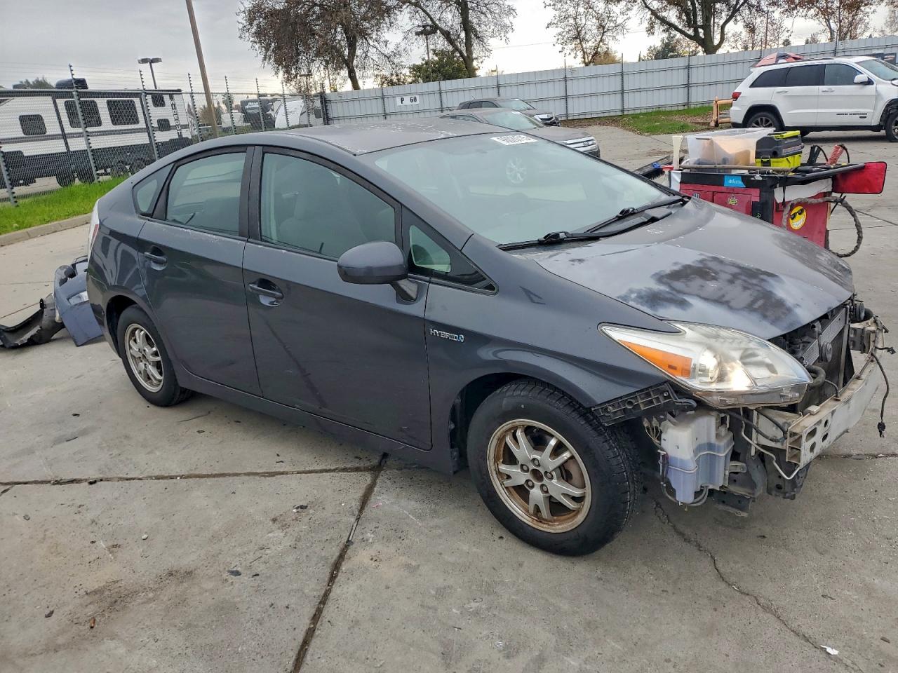 2010 TOYOTA PRIUS photo 4