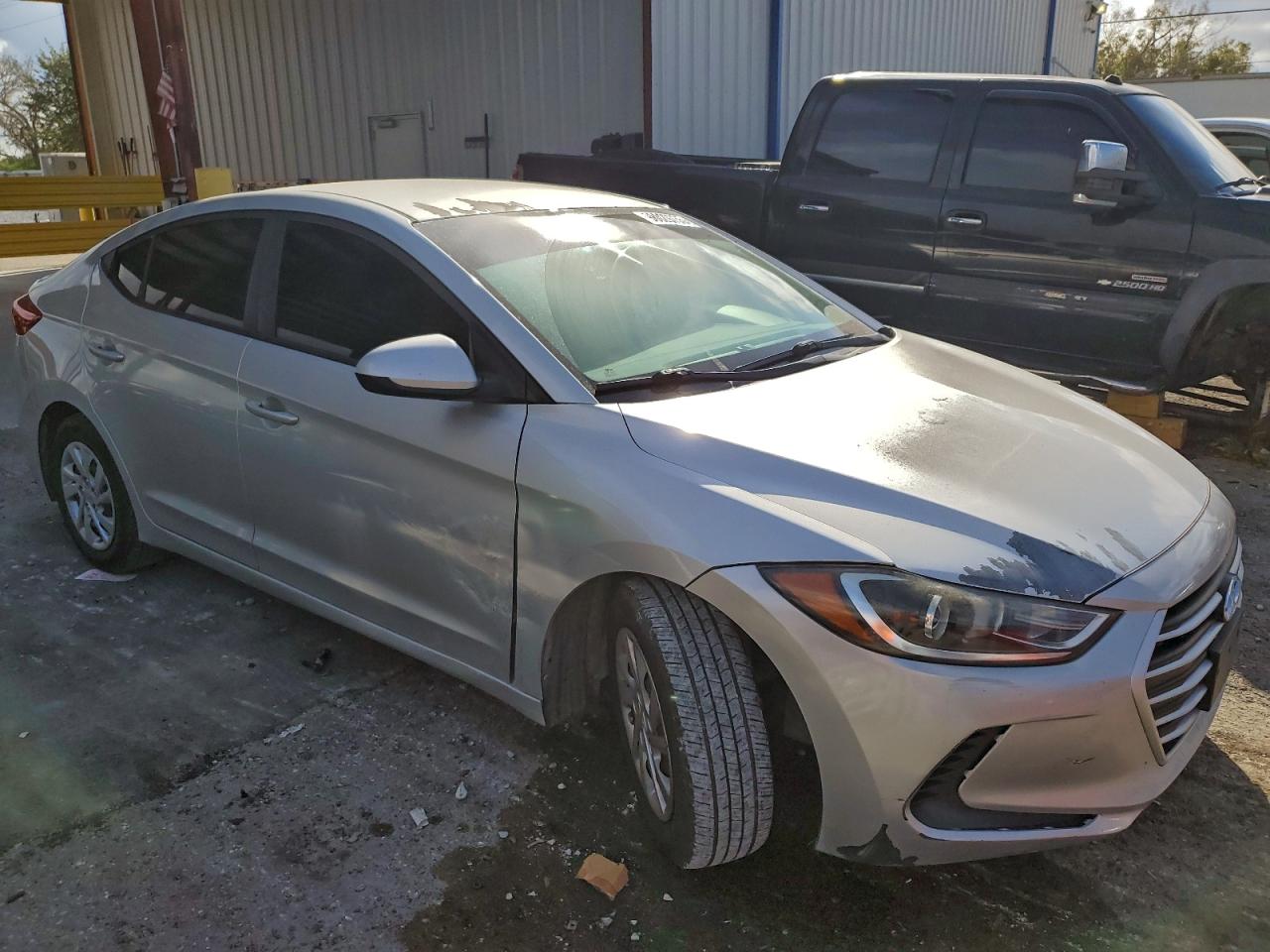 2017 HYUNDAI ELANTRA SE photo 4