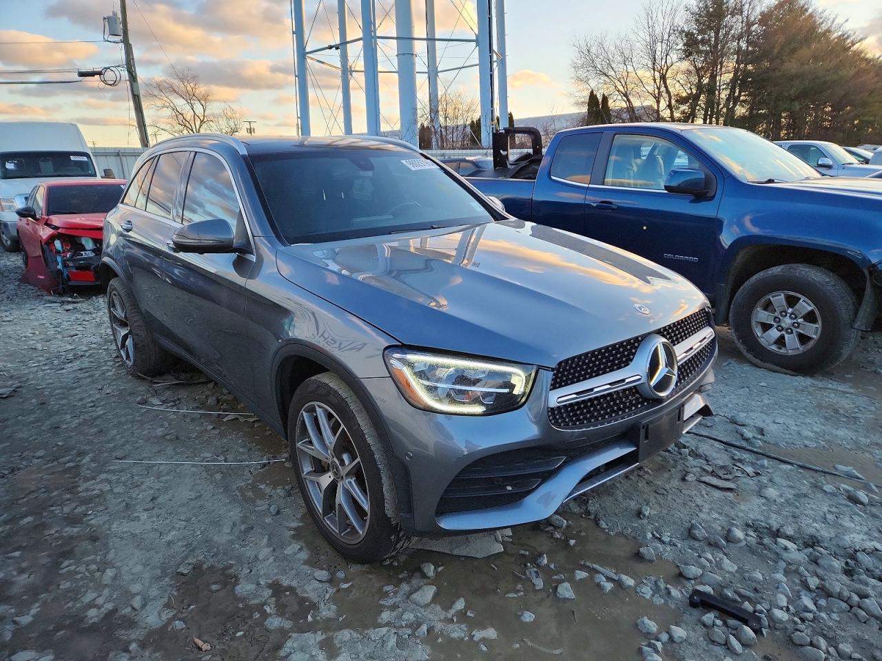 2021 MERCEDES-BENZ GLC 300 4MATIC photo 4