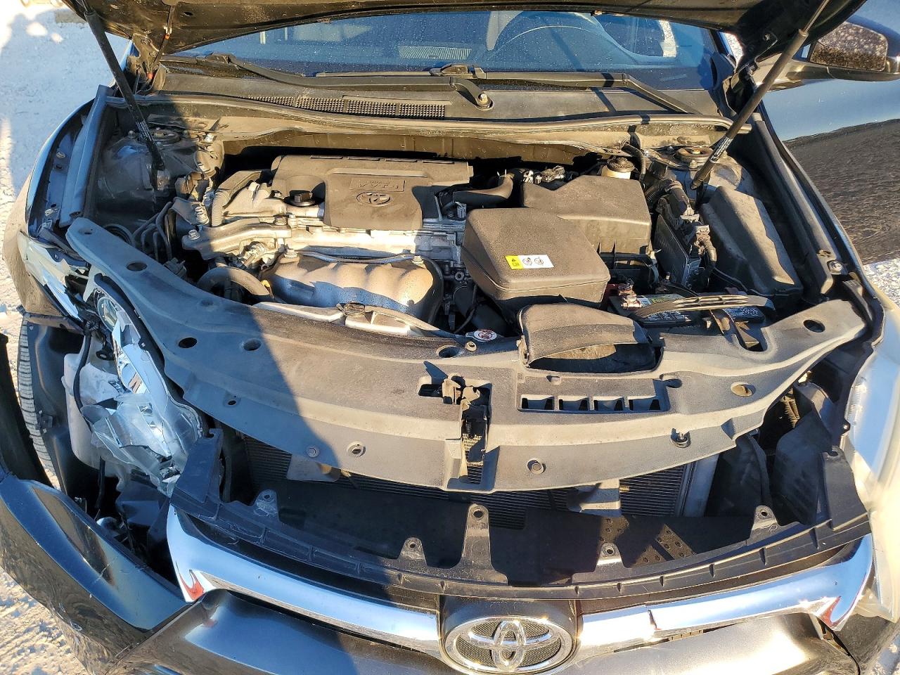 2017 TOYOTA CAMRY LE photo 11