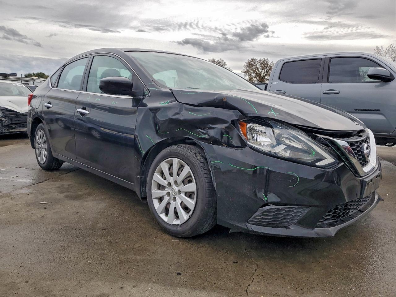 2017 NISSAN SENTRA photo 4