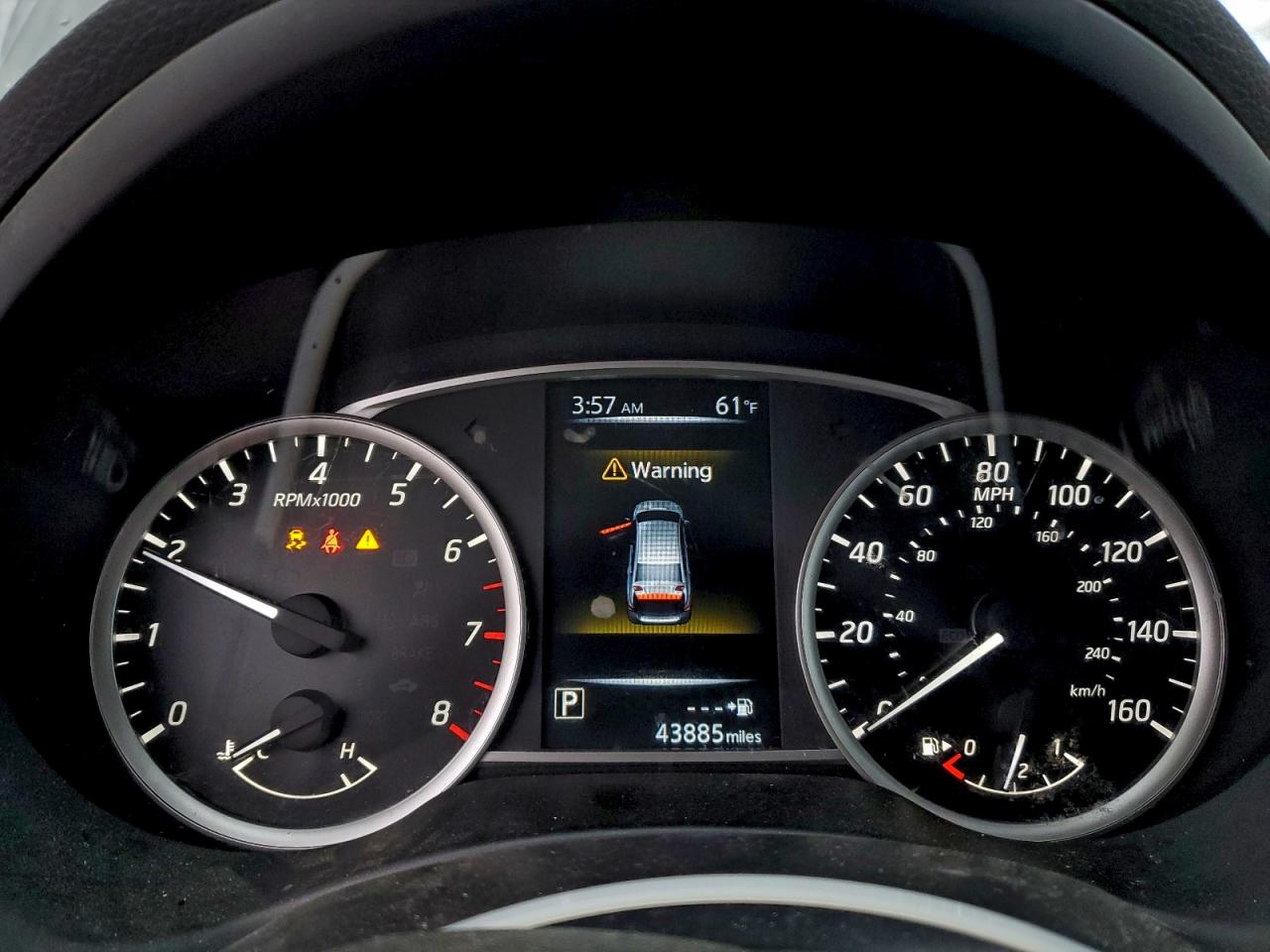 2017 NISSAN SENTRA photo 9