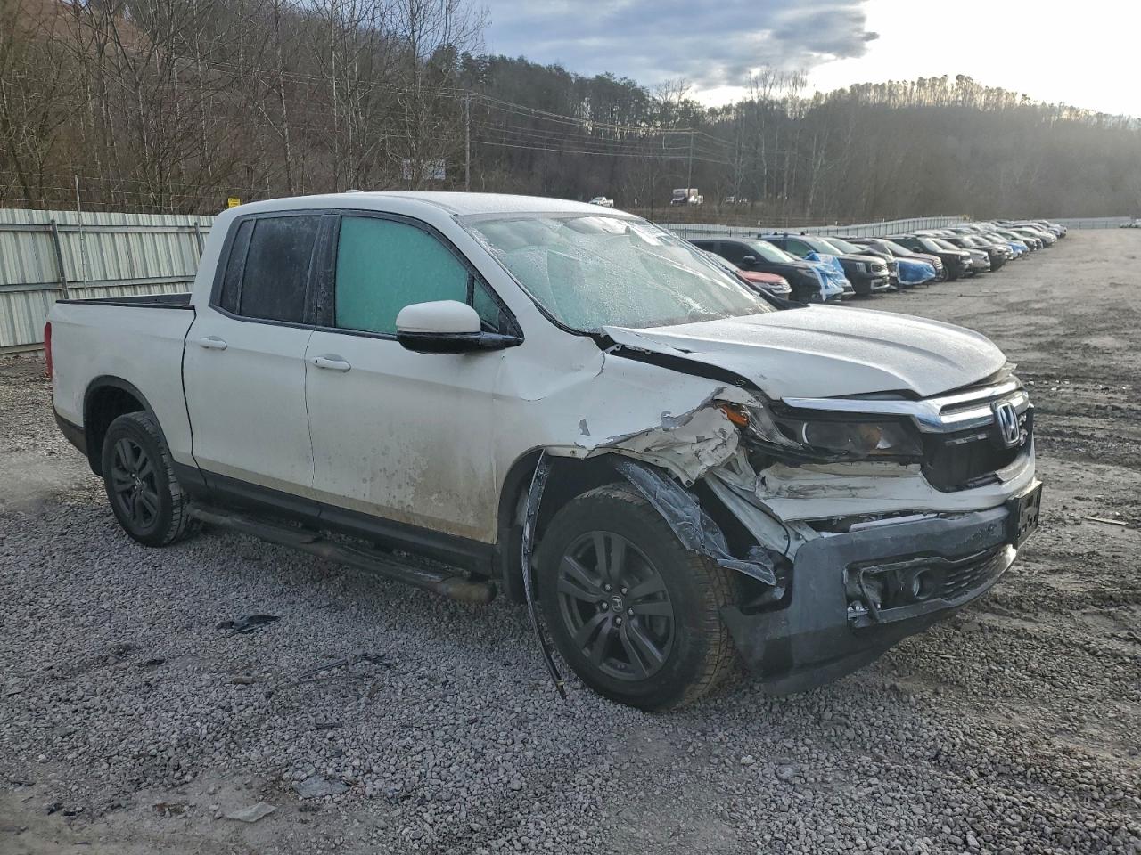 2019 HONDA RIDGELINE SPORT photo 4