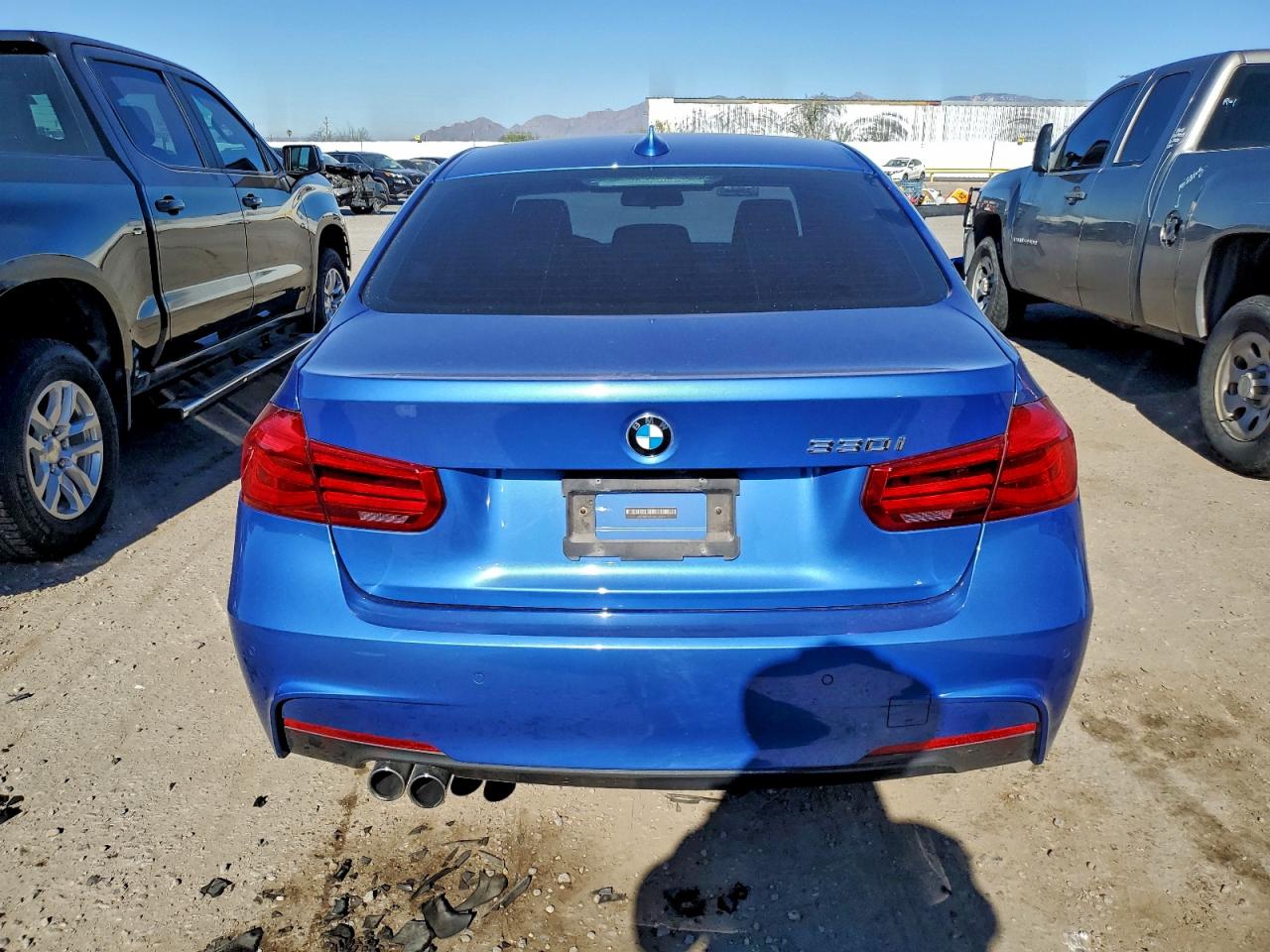 2017 BMW 330 I photo 6