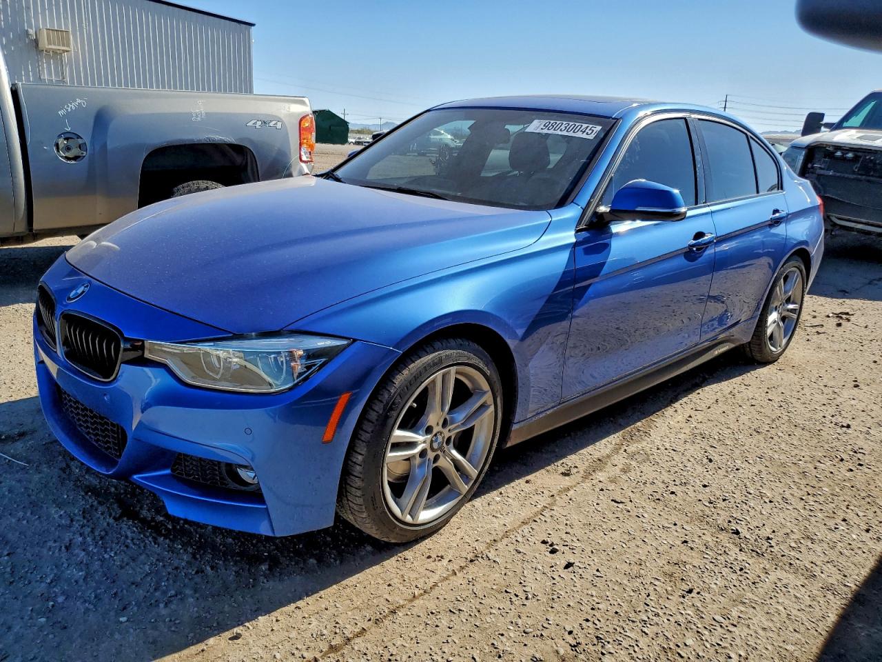 2017 BMW 330