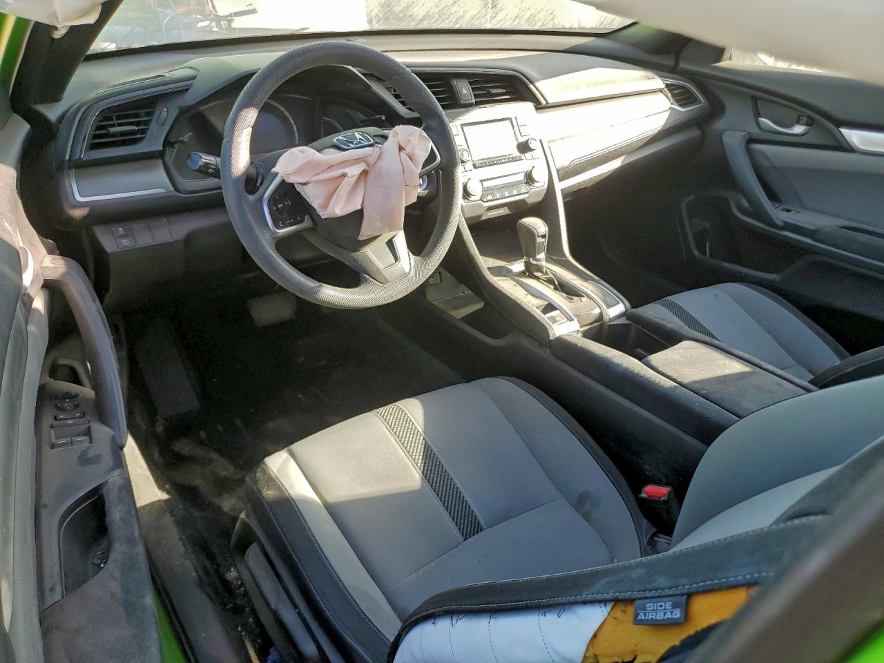 2016 HONDA CIVIC LX photo 8