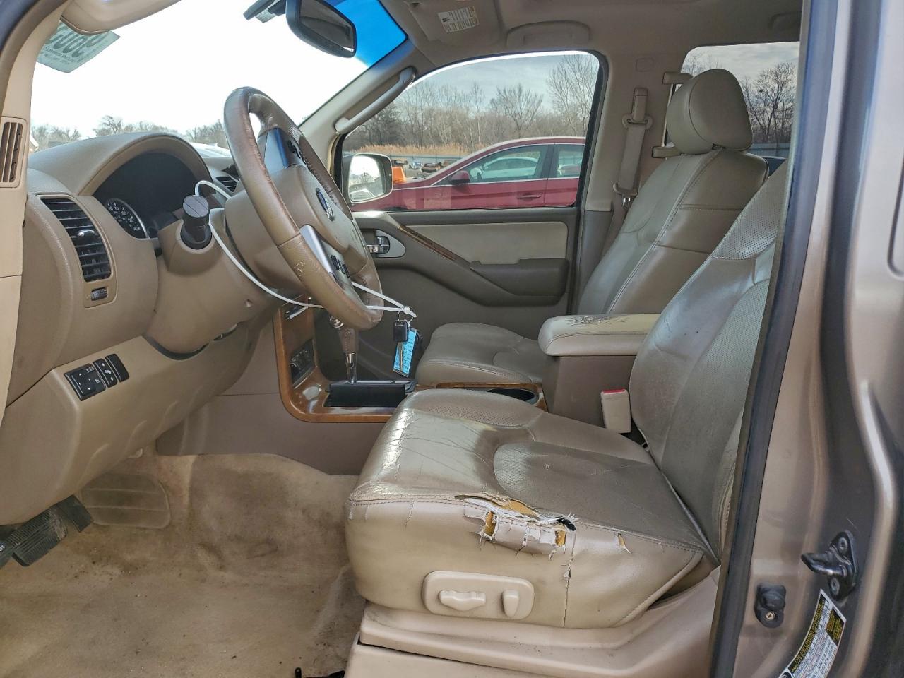 2006 NISSAN PATHFINDER LE photo 7