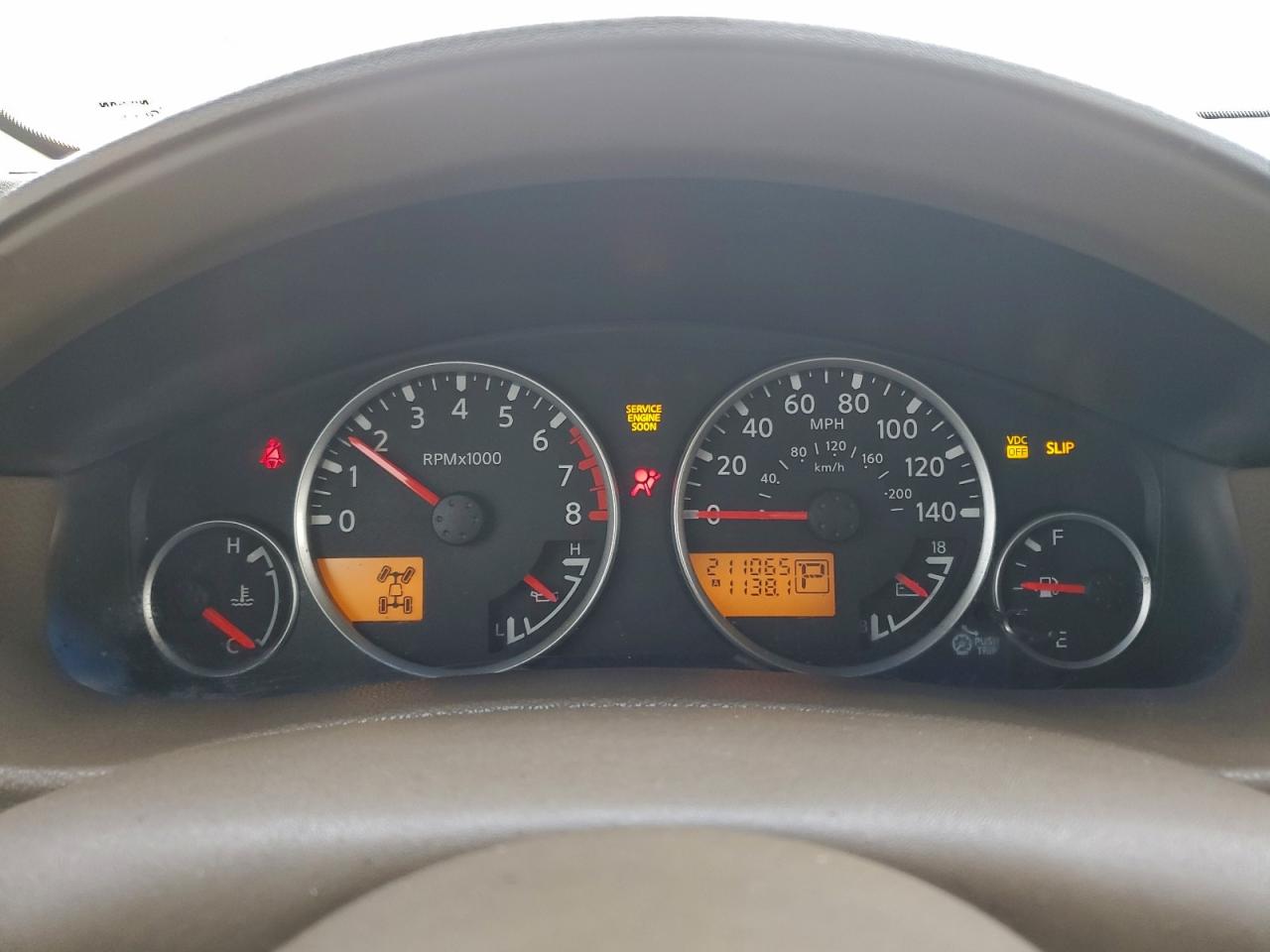 2006 NISSAN PATHFINDER LE photo 9