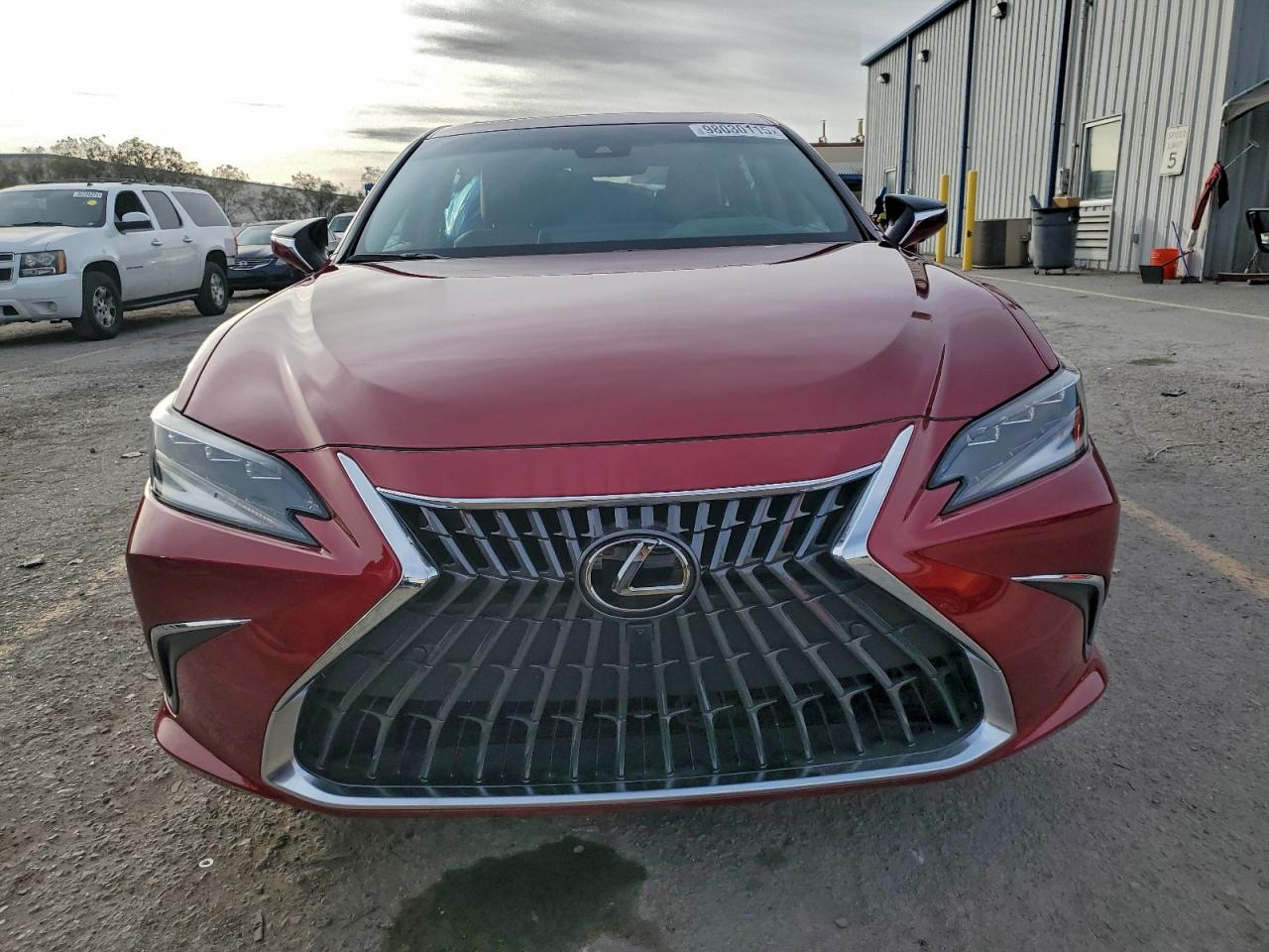 2024 LEXUS ES 300H BASE photo 5