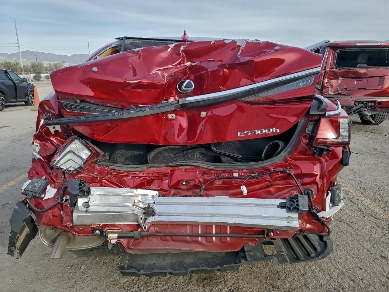 2024 LEXUS ES 300H BASE photo 6