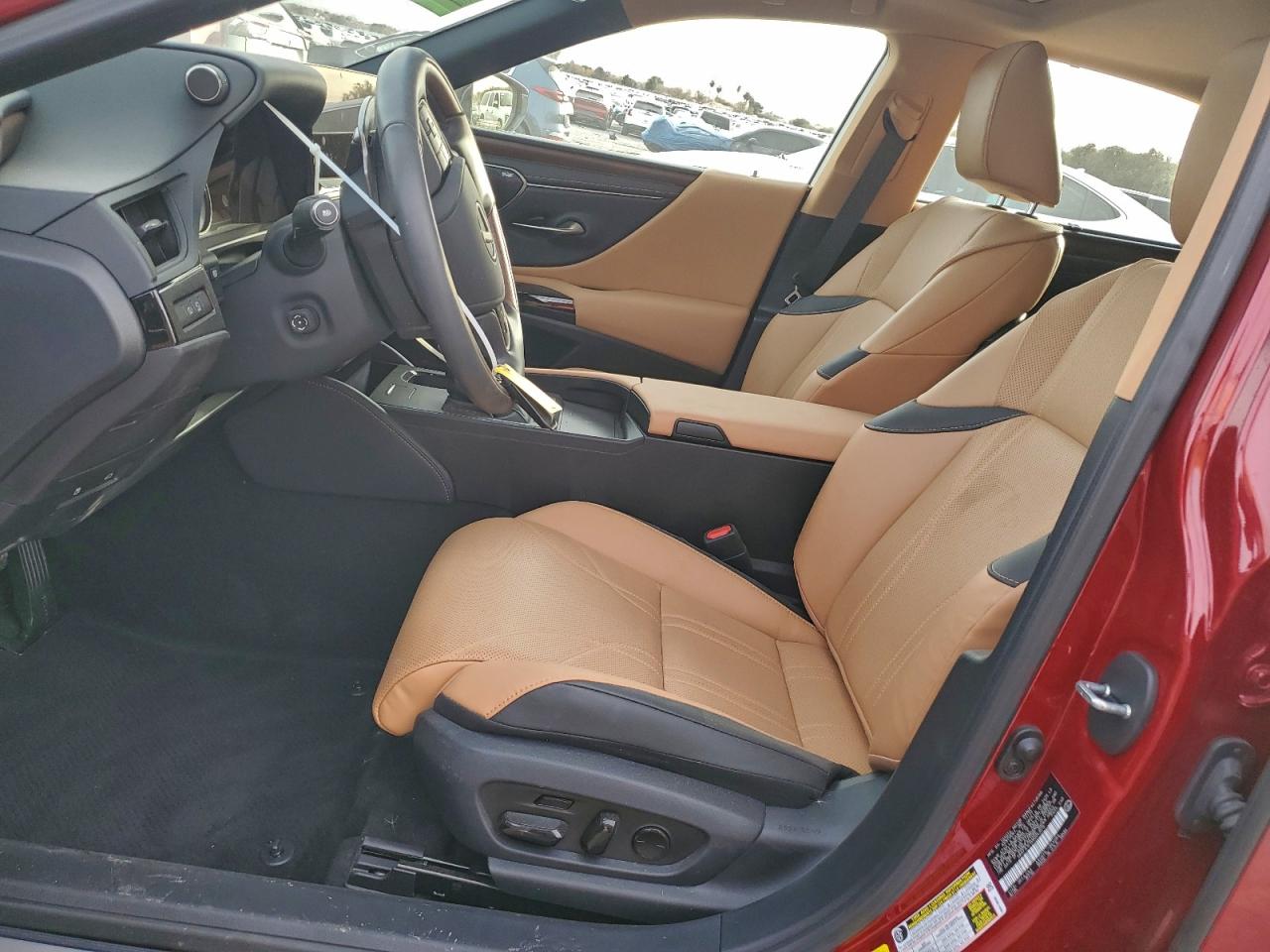 2024 LEXUS ES 300H BASE photo 7