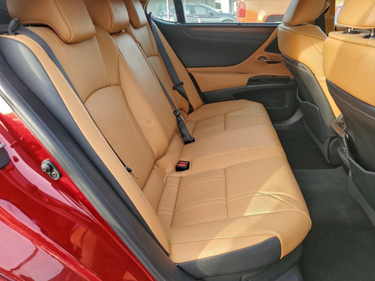 2024 LEXUS ES 300H BASE photo 10