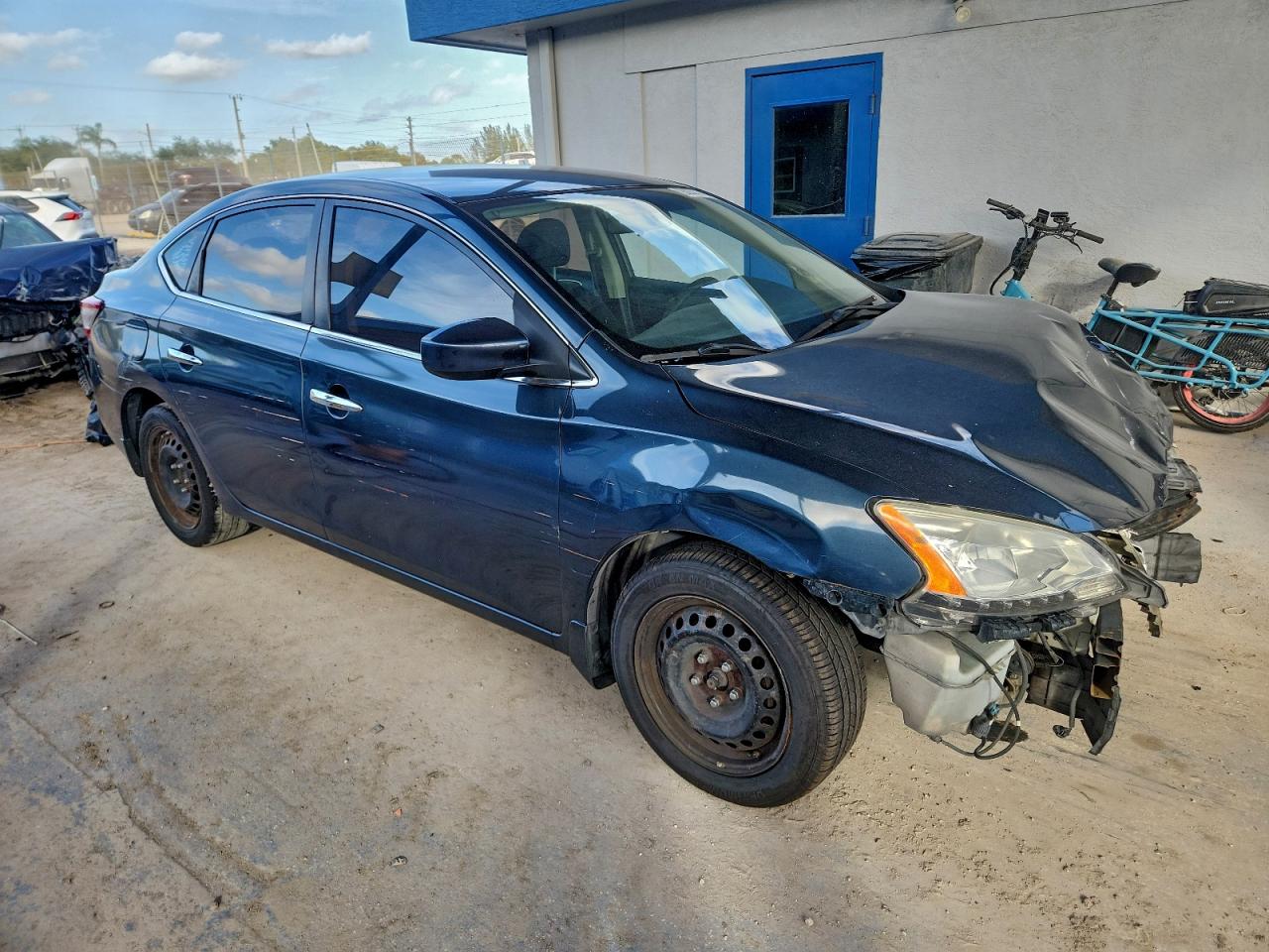 2013 NISSAN SENTRA S photo 4