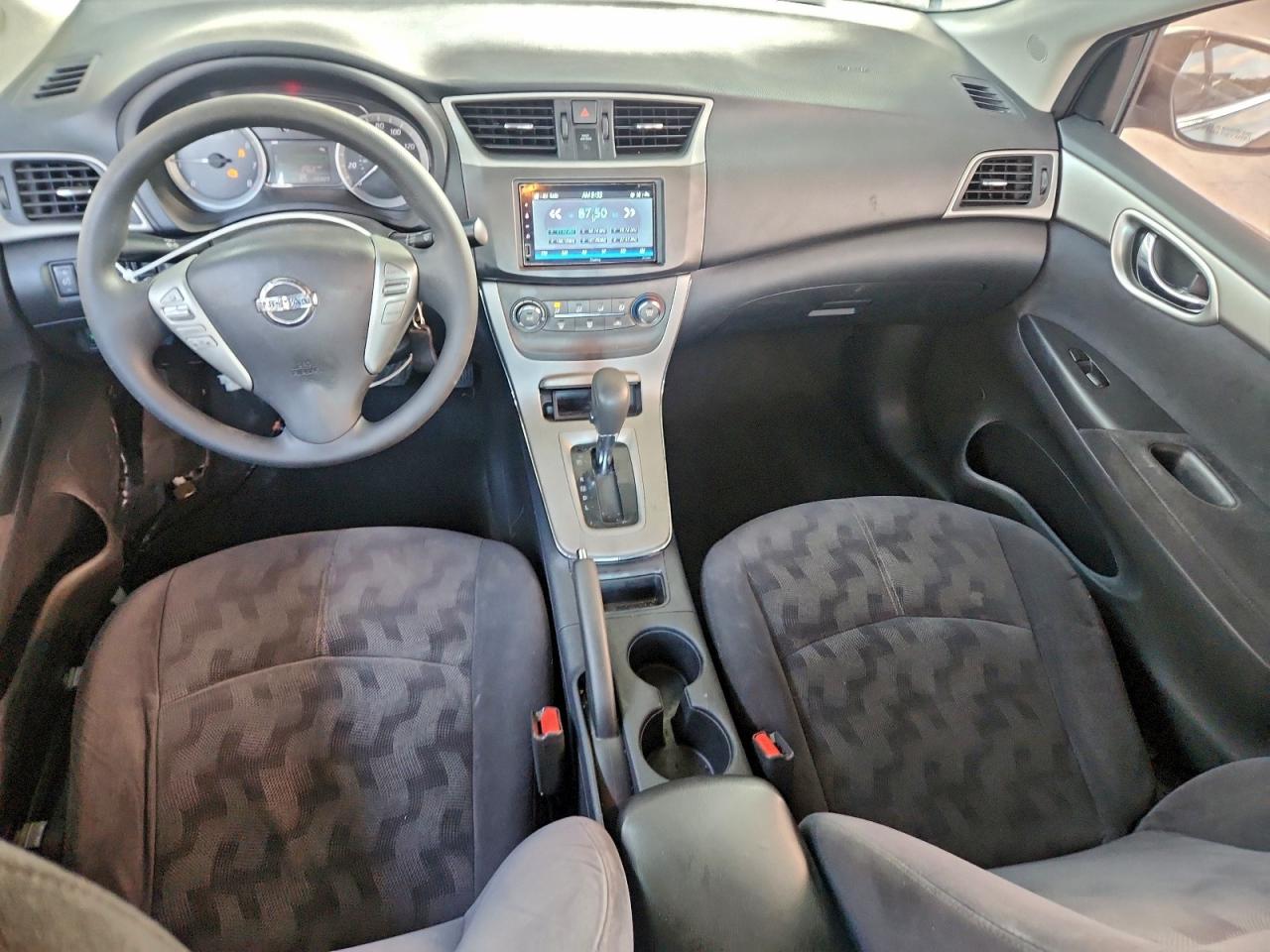 2013 NISSAN SENTRA S photo 8