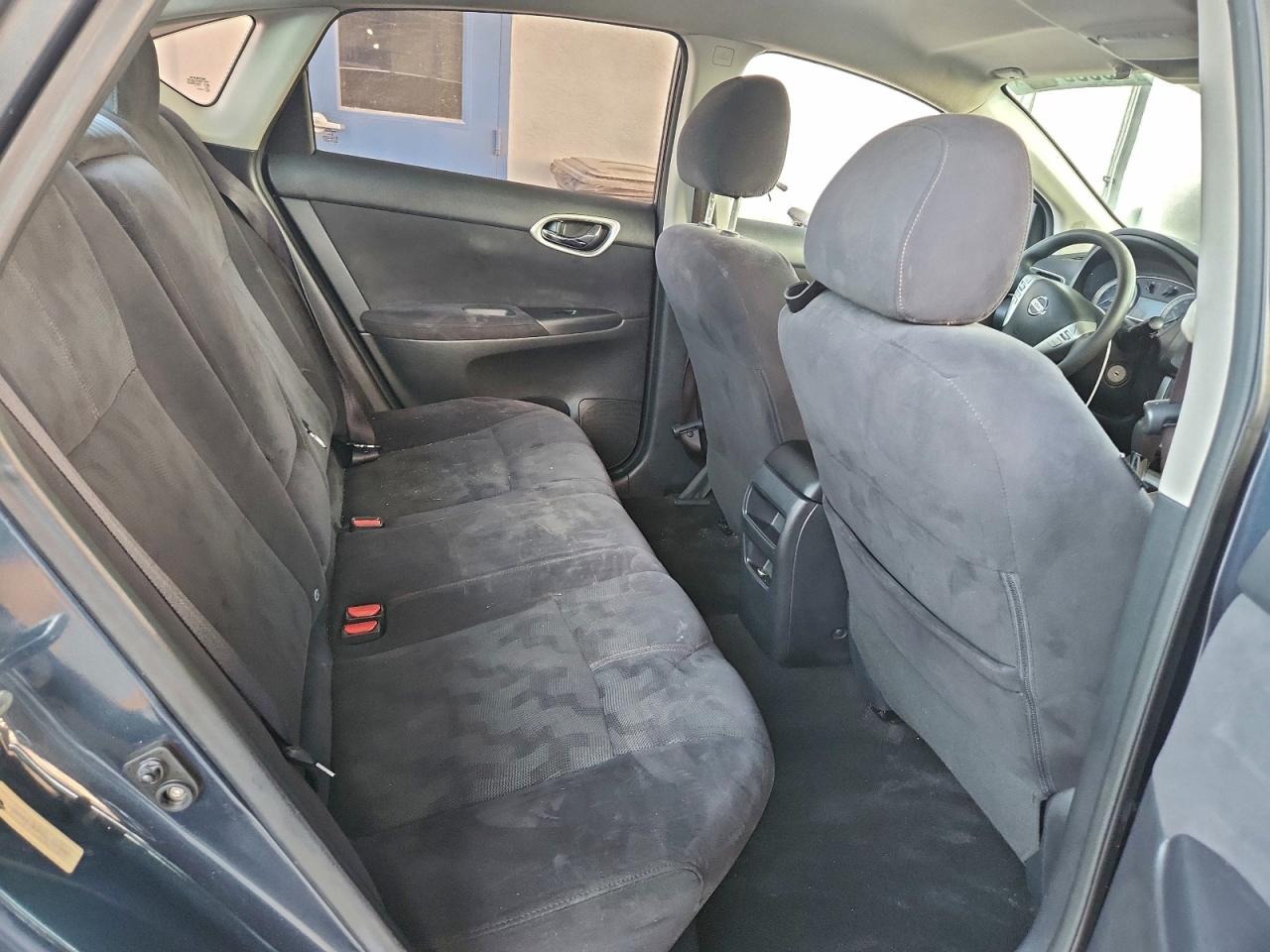 2013 NISSAN SENTRA S photo 10
